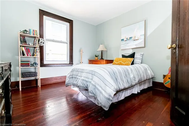 Additional property image - 280 Locke St