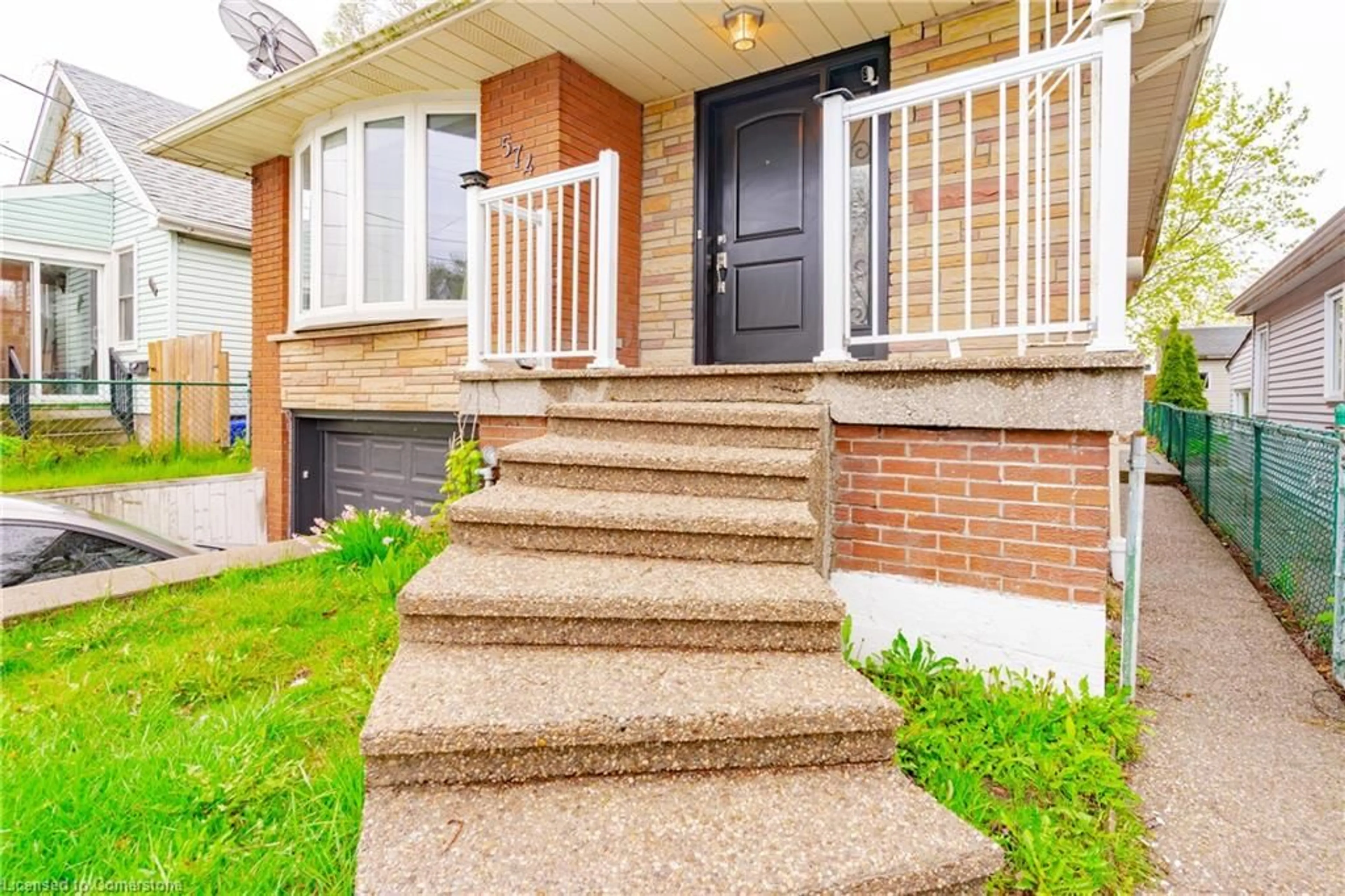 Home with brick exterior material, street for 574 Upper Sherman Ave, Hamilton Ontario L8V 3M1