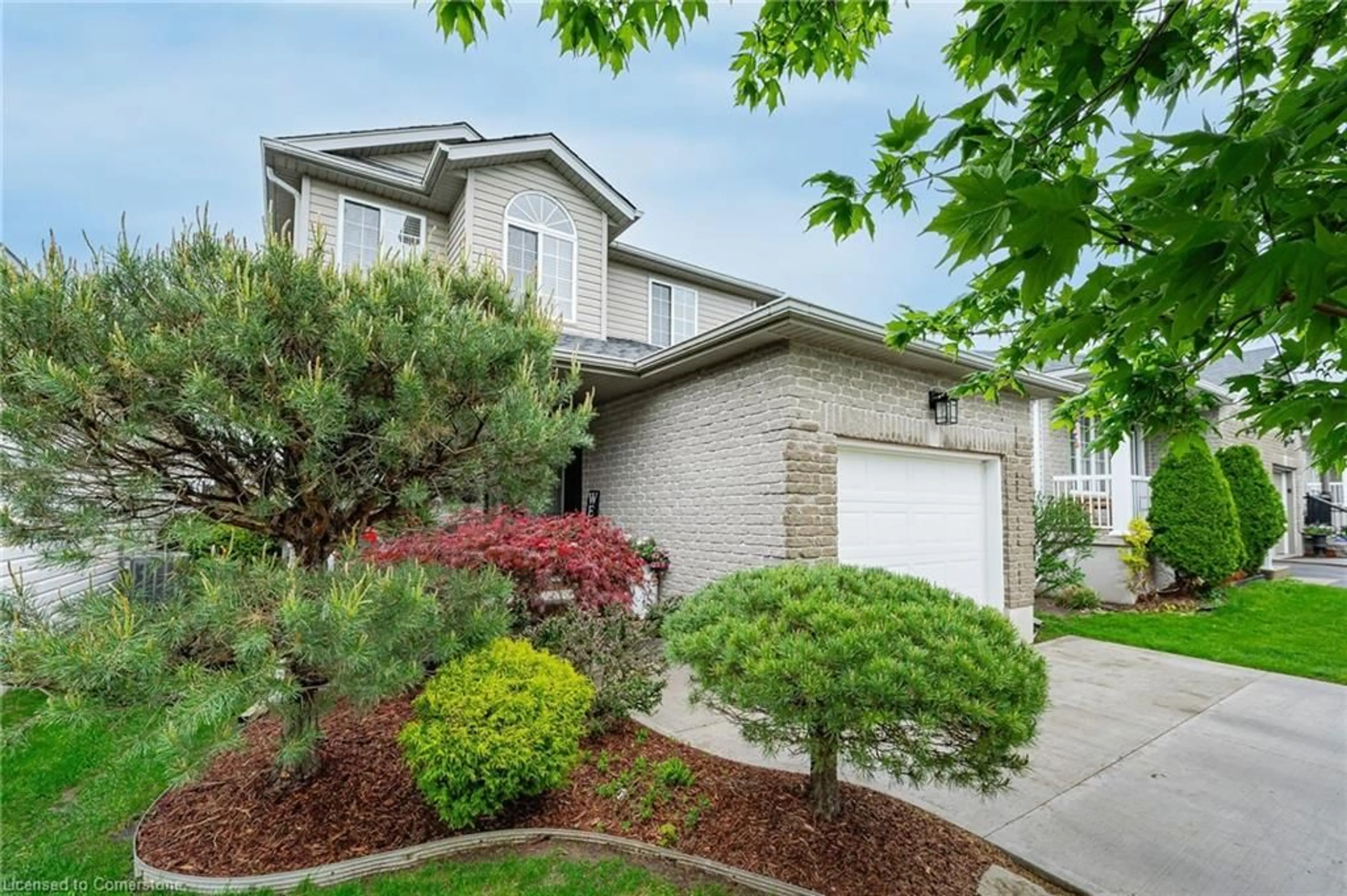 Unknown for 101 Edgemere Dr, Cambridge Ontario N1P 1E9