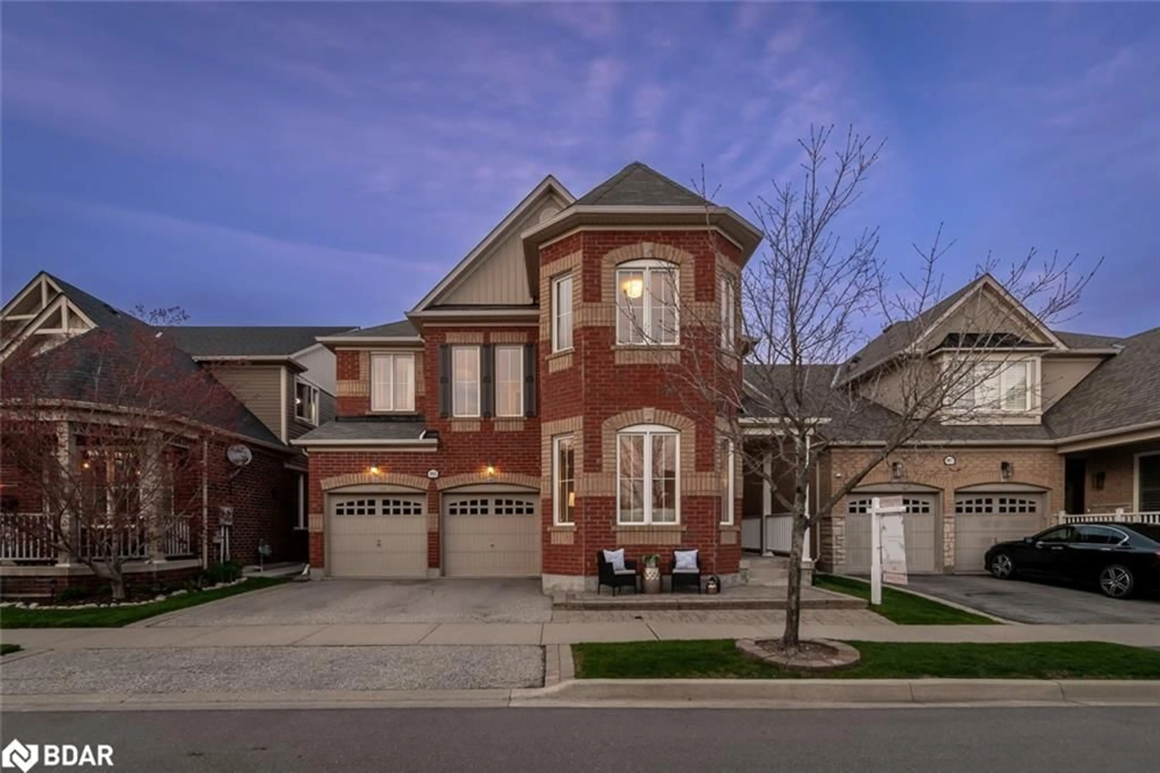 Home with brick exterior material, street for 993 Kelman Crt, Milton Ontario L9T 2Y4