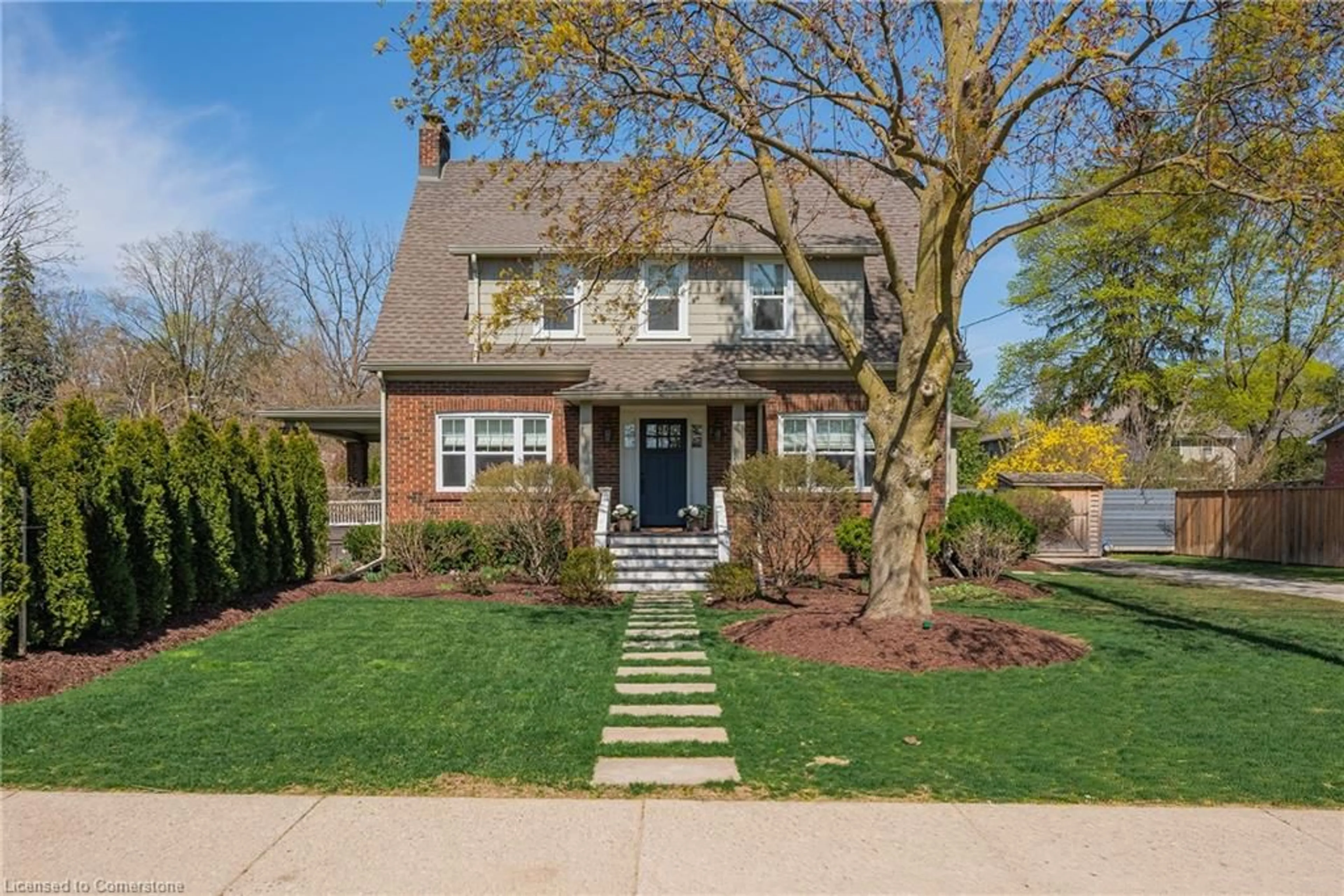Home with brick exterior material, street for 362 Galt Ave, Oakville Ontario L6J 1Z6