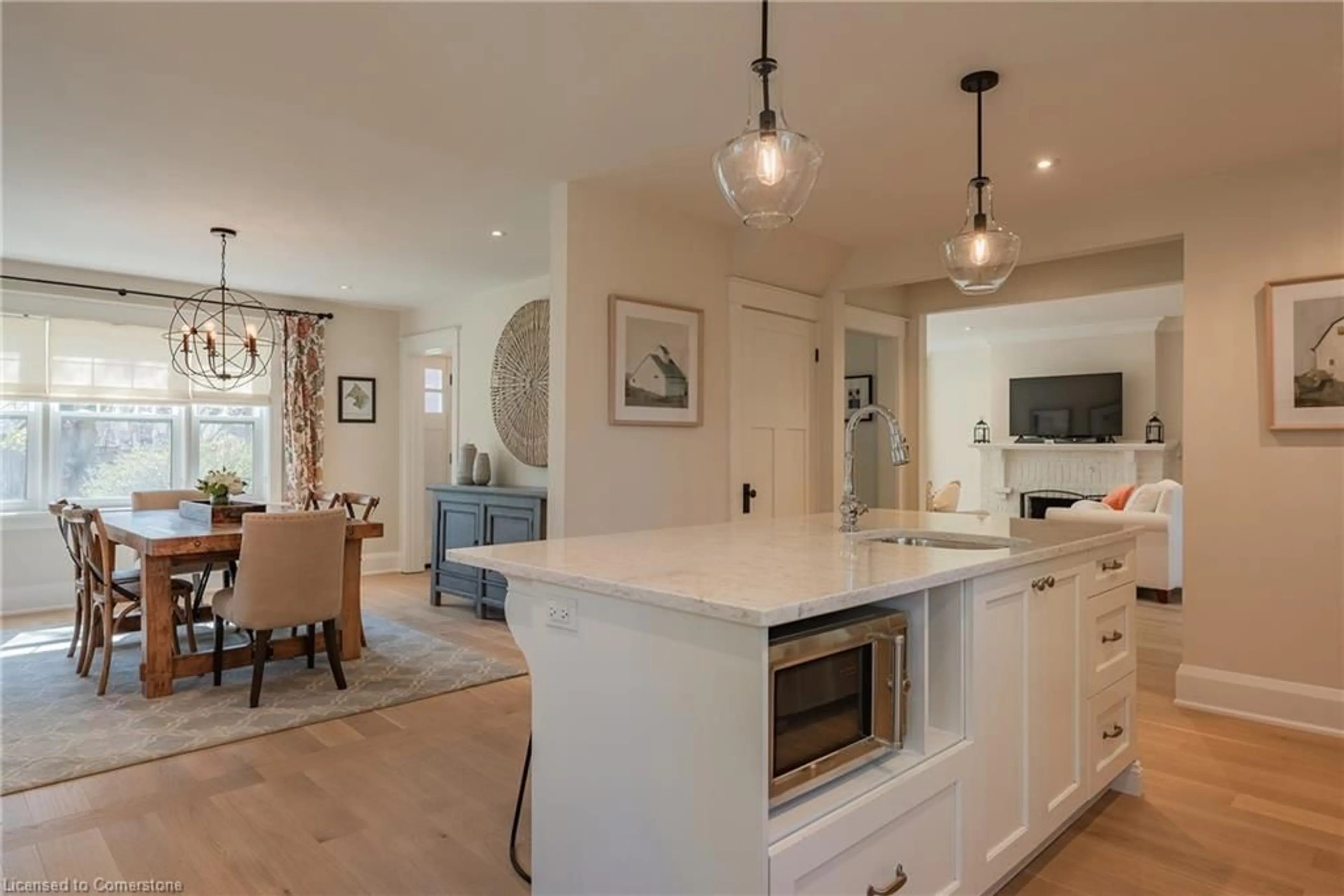 Open concept kitchen, ceramic/tile floor for 362 Galt Ave, Oakville Ontario L6J 1Z6