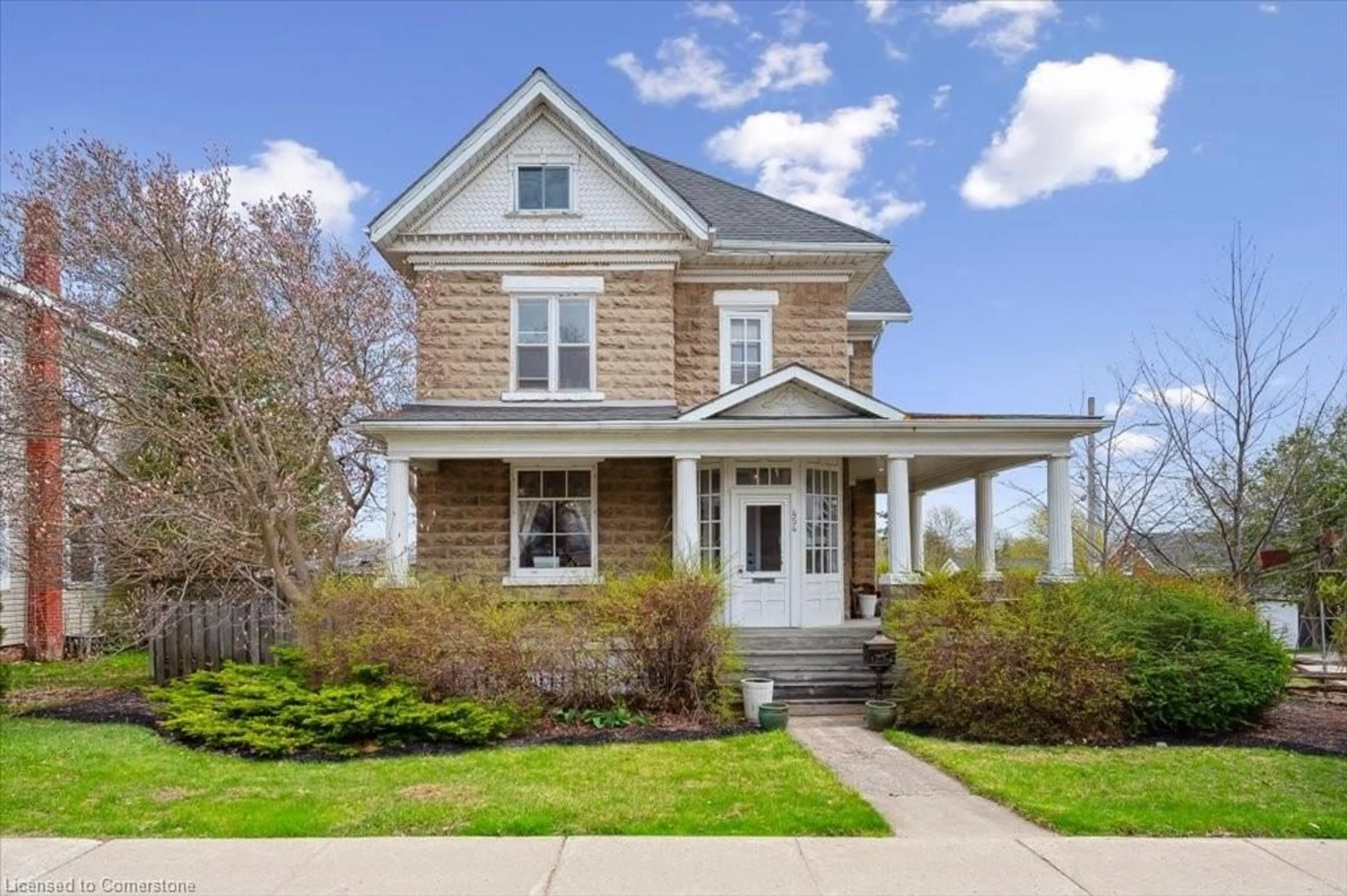 Home with brick exterior material, street for 454 Wallace Ave, Listowel Ontario N4W 1L6