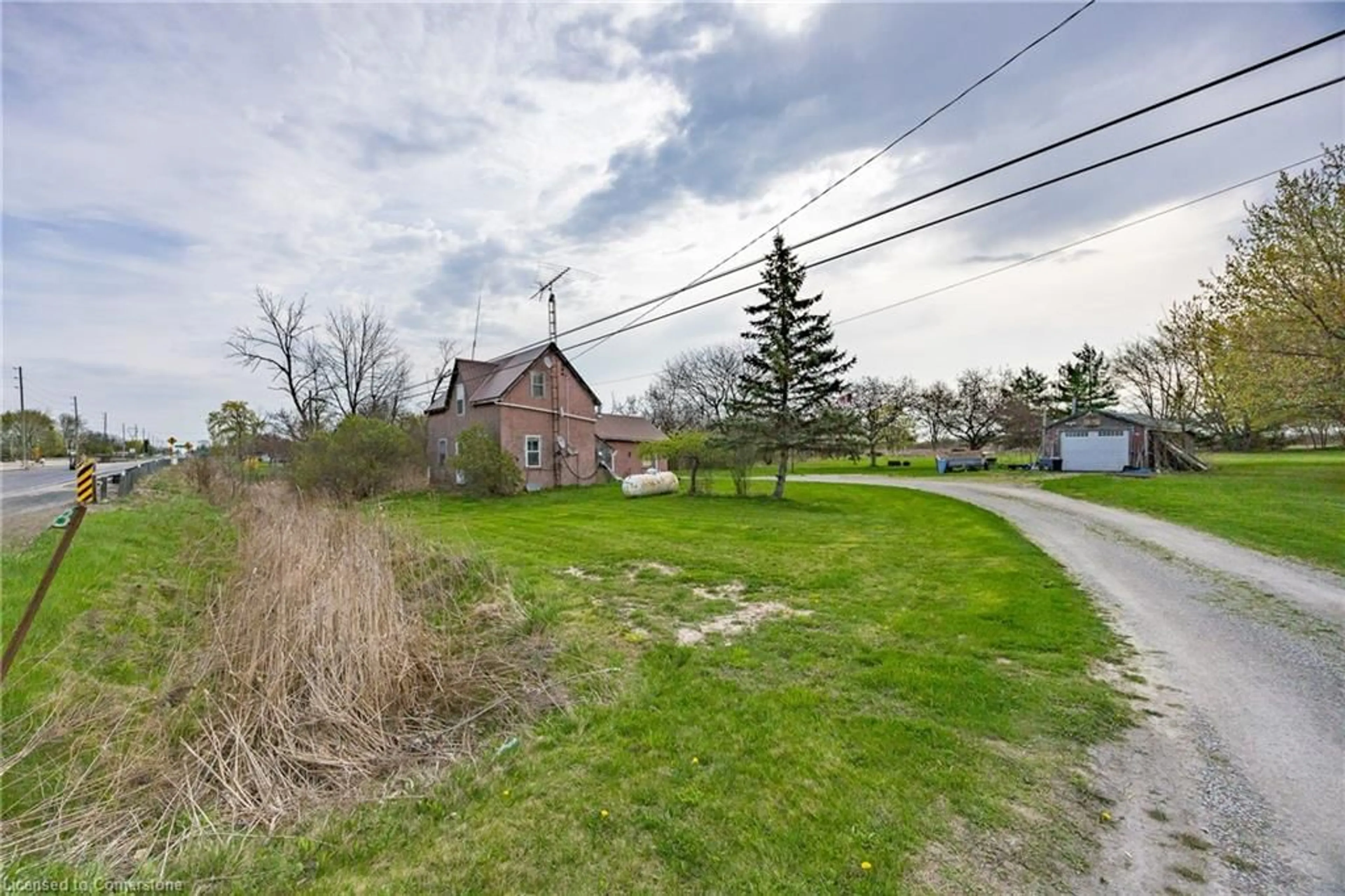 A pic from outside/outdoor area/front of a property/back of a property/a pic from drone, street for 3468 Highway 6, Hagersville Ontario N0A 1H0