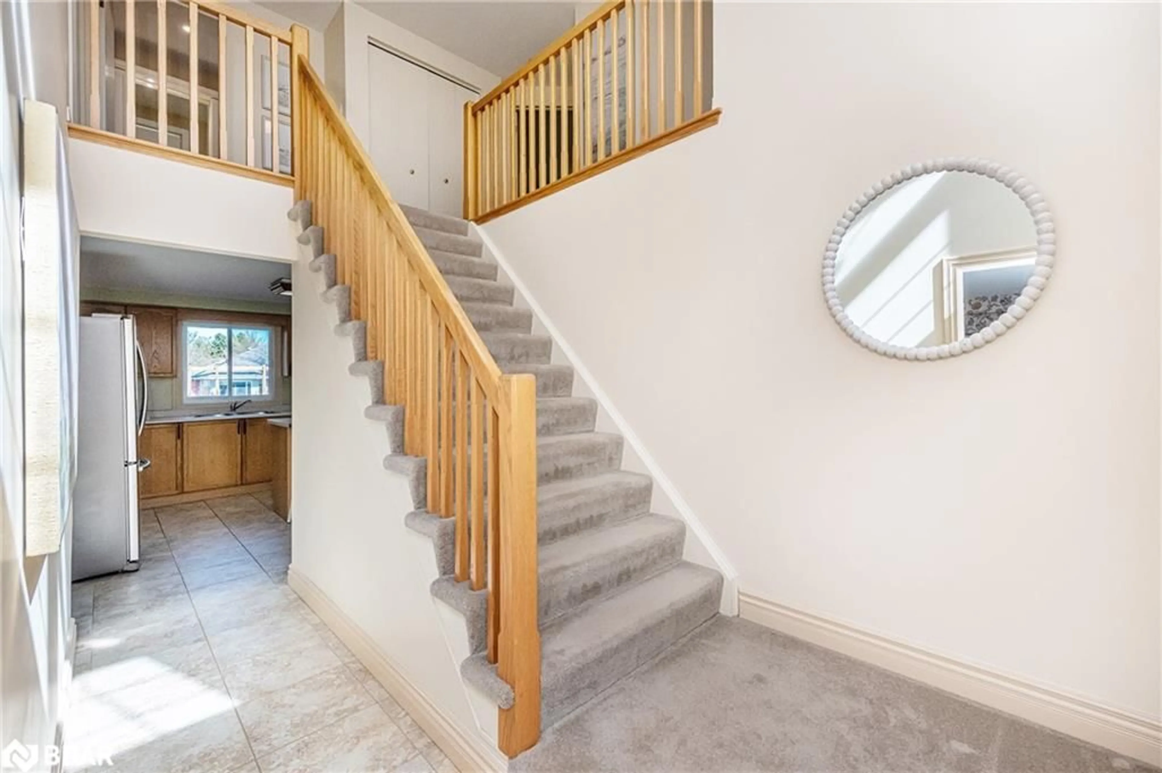 Stairs for 222 Walsh Cres, Orangeville Ontario L9W 4Y1