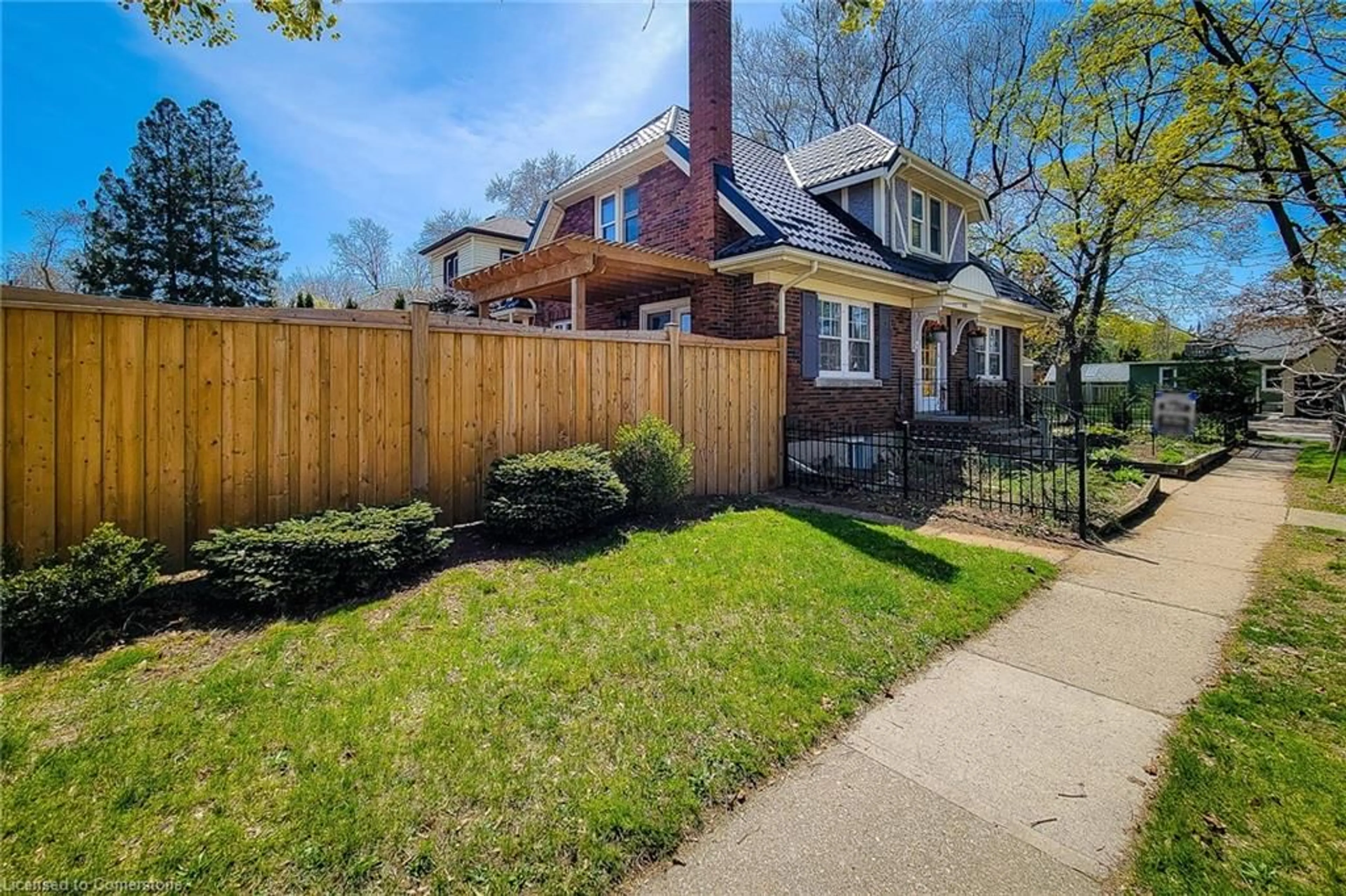 Home with brick exterior material, street for 88 St. Patrick St, St. Catharines Ontario L2R 1K5