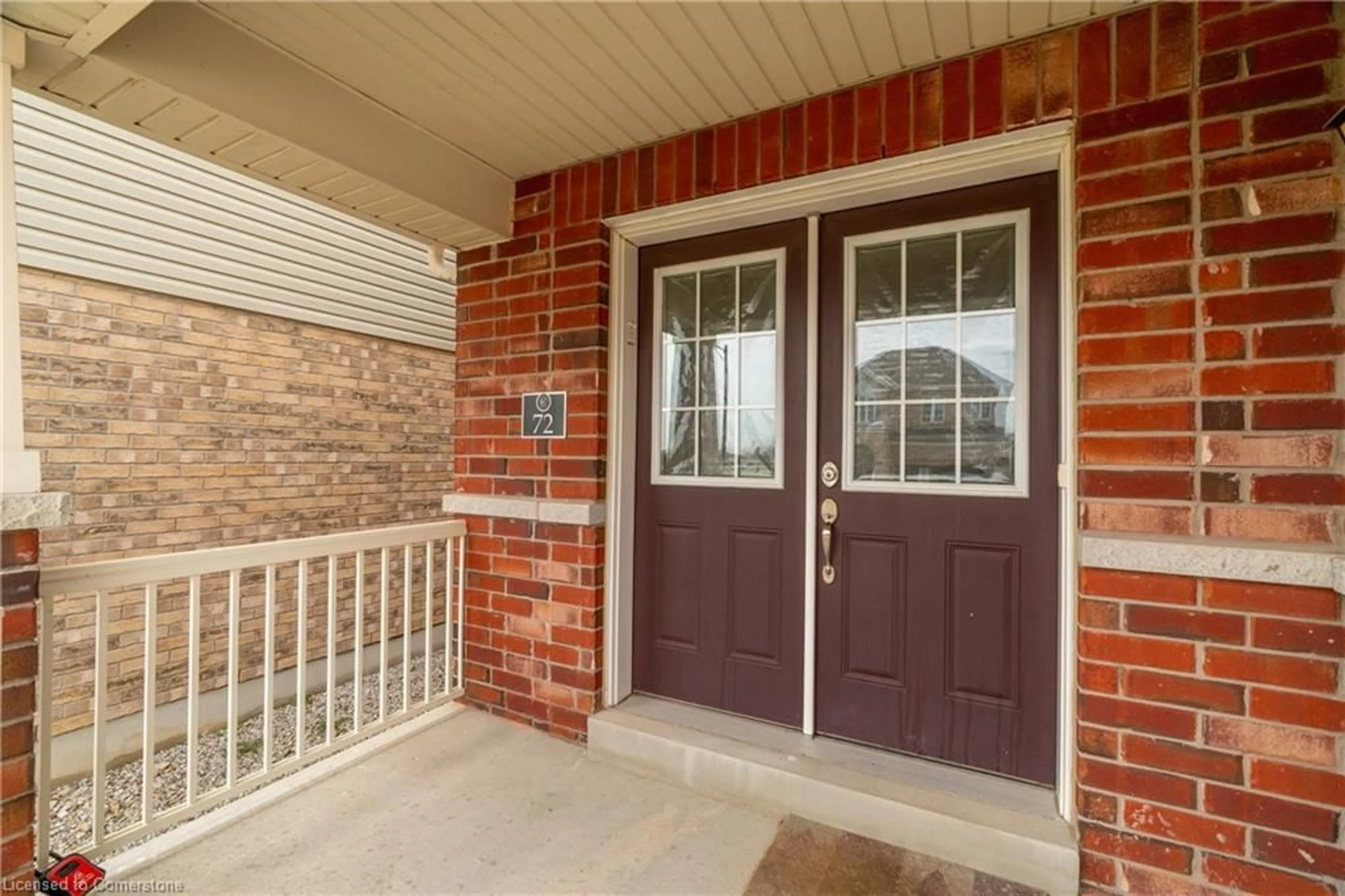 Indoor entryway for 72 Duckworth Rd, Cambridge Ontario N3H 0B9