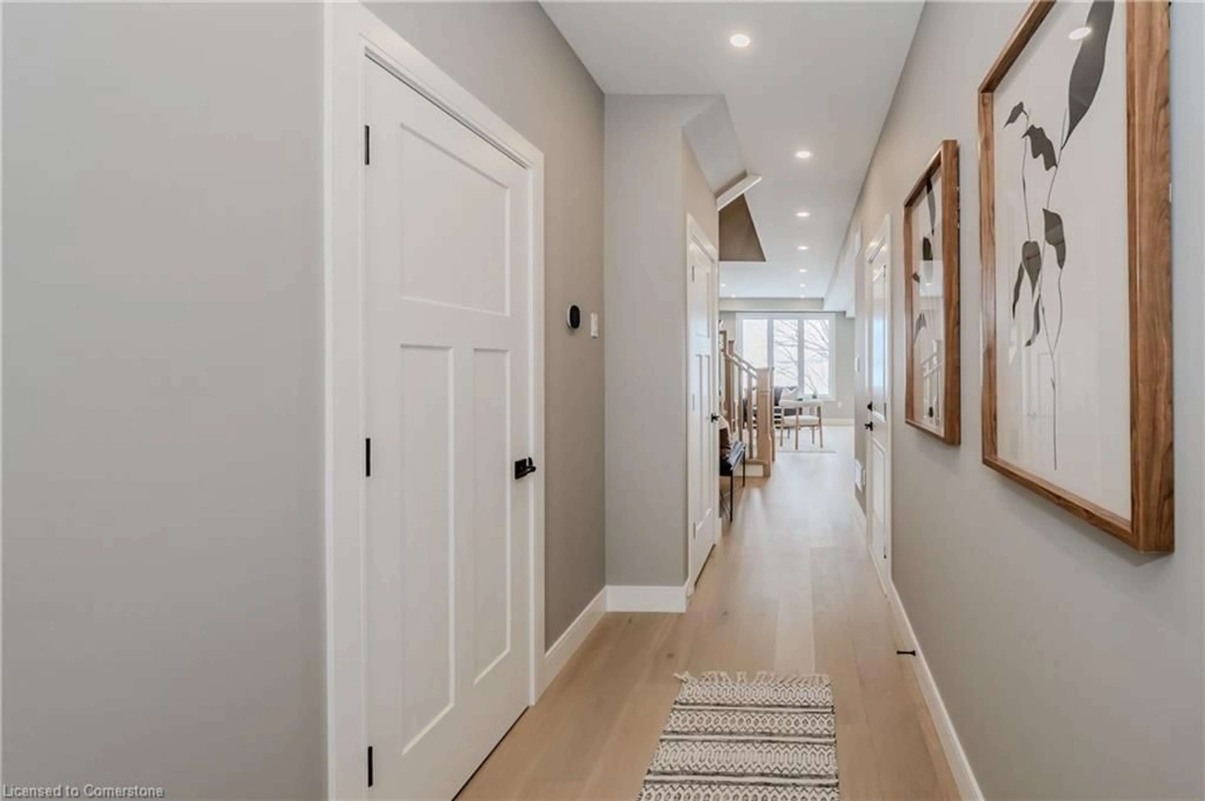Indoor entryway for 56 Walker Rd, Ingersoll Ontario N5C 4H3