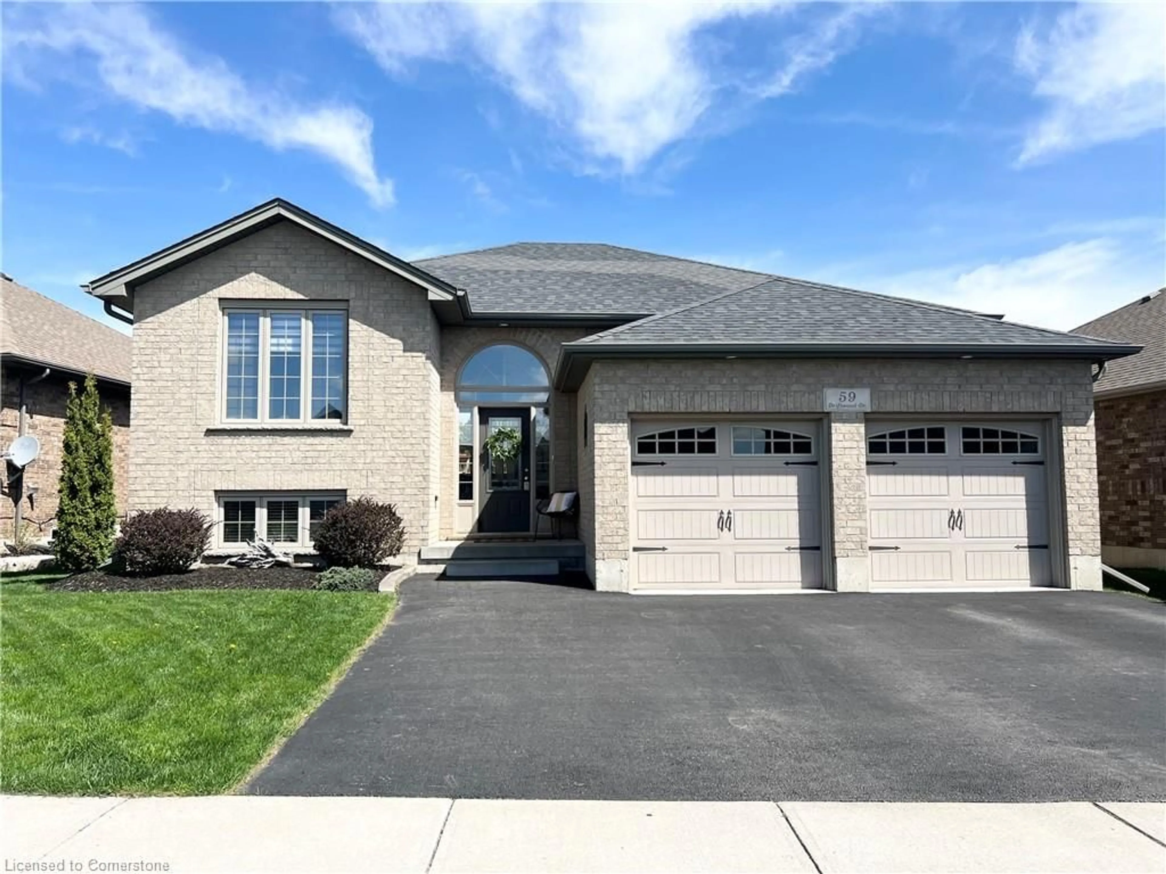 Home with brick exterior material, street for 59 Driftwood Dr, Simcoe Ontario N3Y 0A3