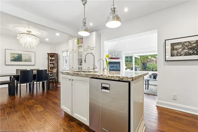 Additional property image - 6 Tweedsmuir Ave