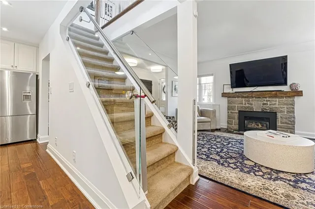 Additional property image - 6 Tweedsmuir Ave