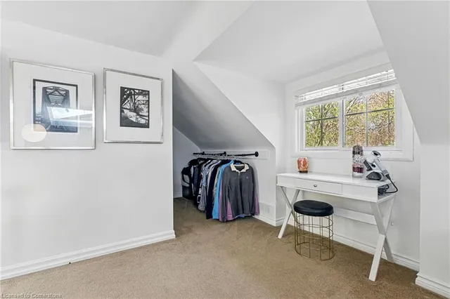 Additional property image - 6 Tweedsmuir Ave