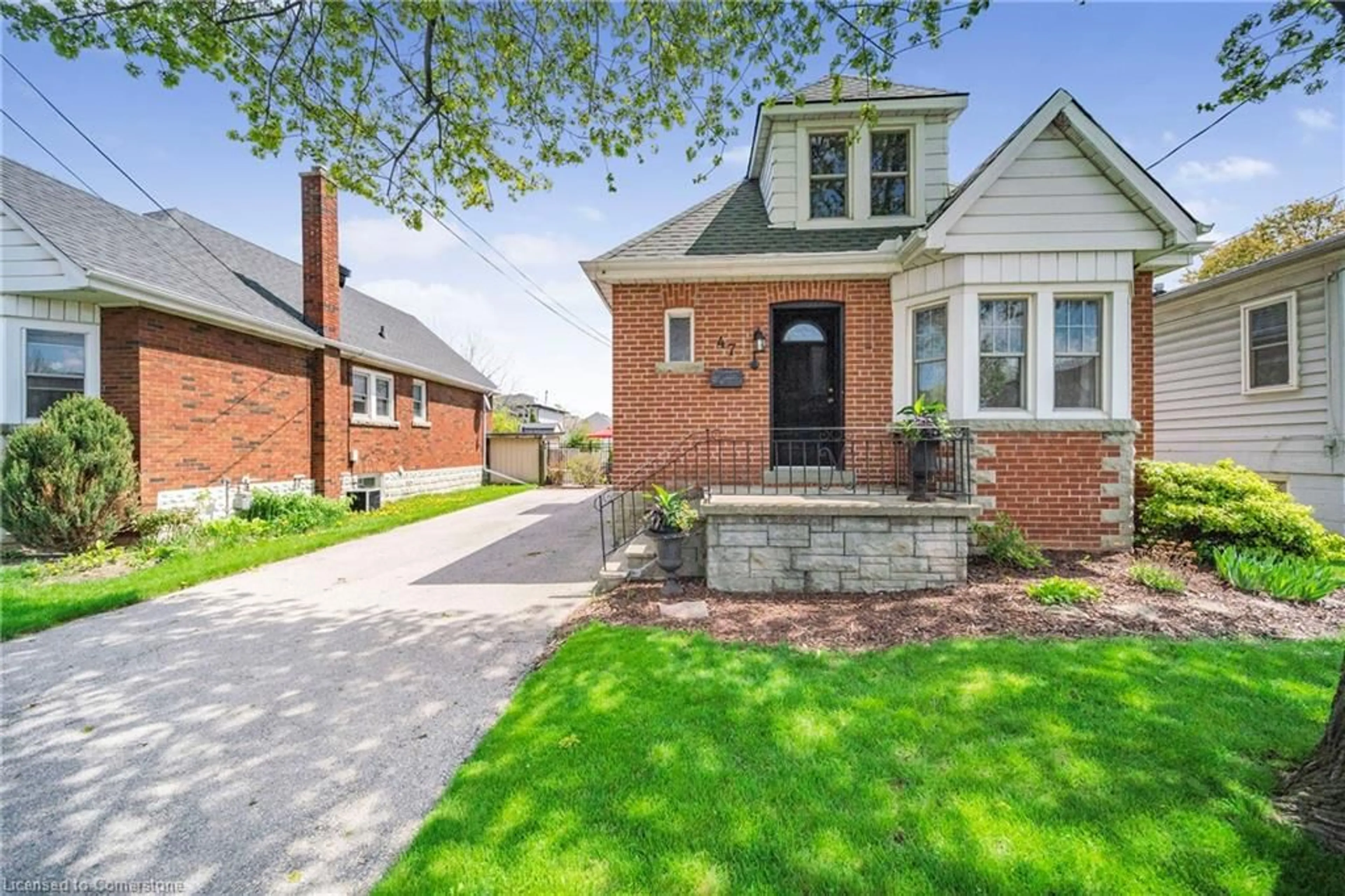Home with brick exterior material, street for 47 East 15th St, Hamilton Ontario L9A 4E6
