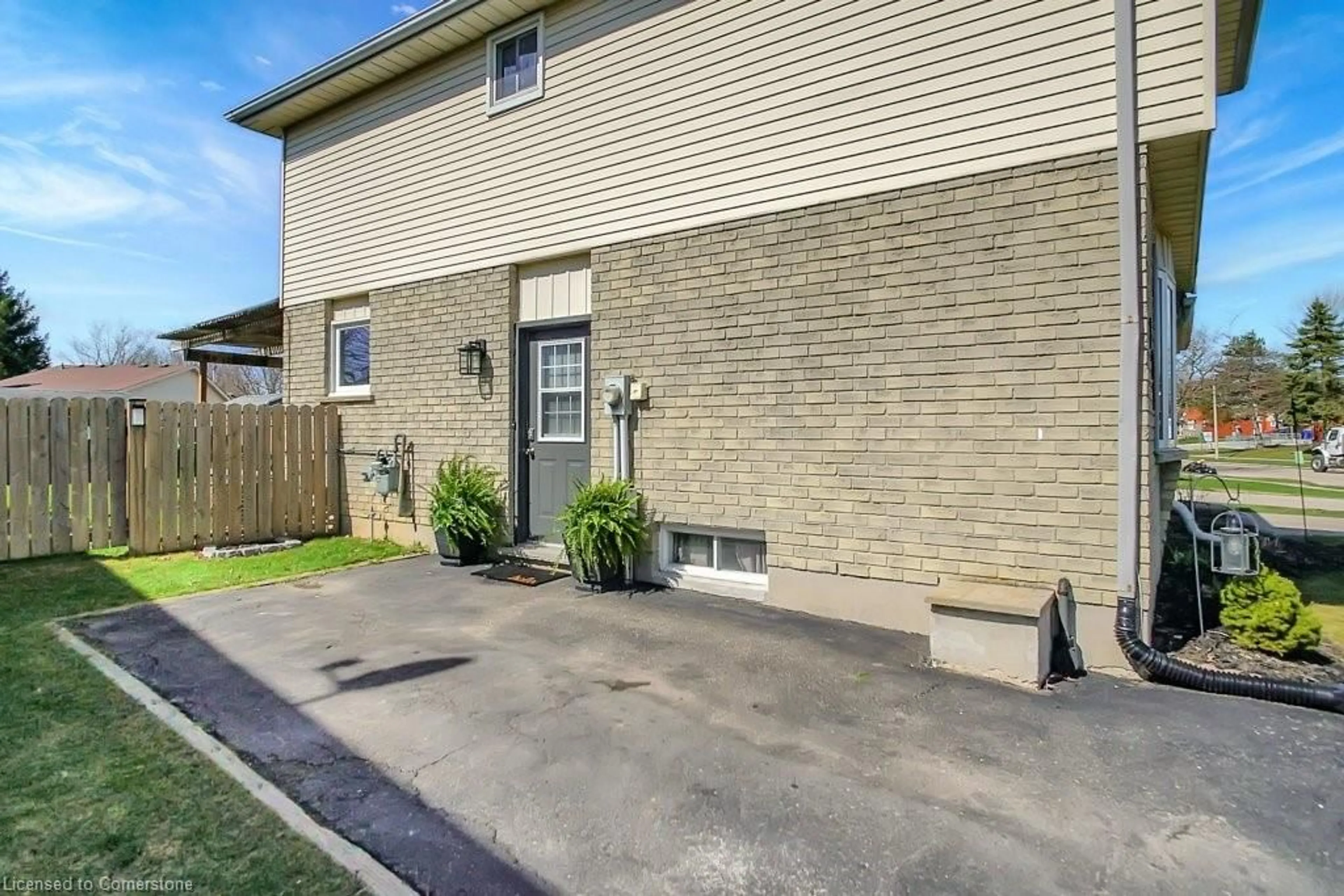Unknown for 171 Forrest Ave, New Hamburg Ontario N3A 1X8