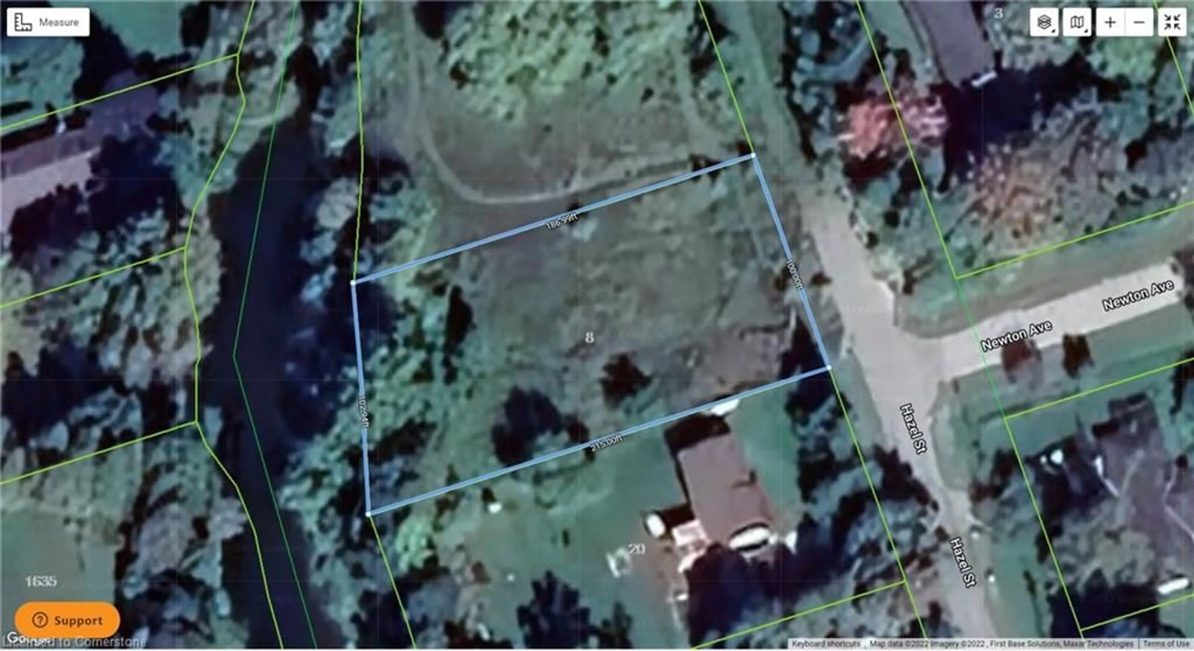 A pic from outside/outdoor area/front of a property/back of a property/a pic from drone, street for 8 Hazel St, Beaverton Ontario L0K 1A0