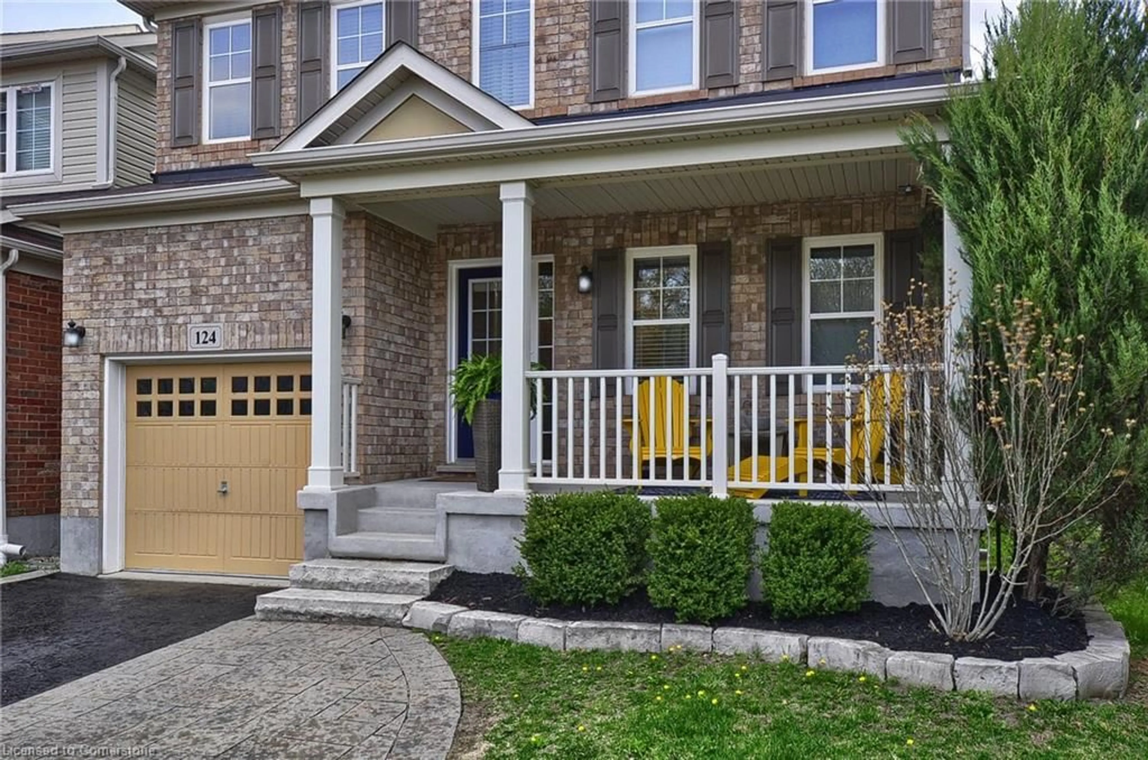 Home with brick exterior material, street for 124 Silverthorne Dr, Cambridge Ontario N3C 0A8