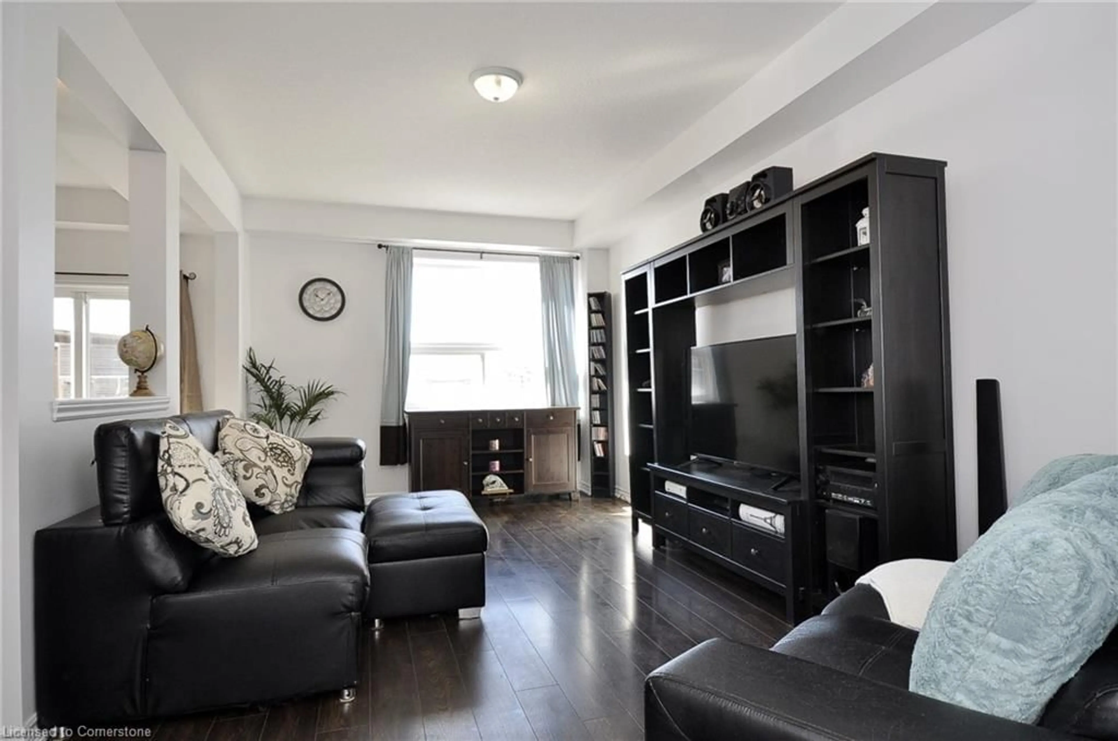 Living room with furniture, unknown for 100 Chester Dr #17, Cambridge Ontario N1T 2C3
