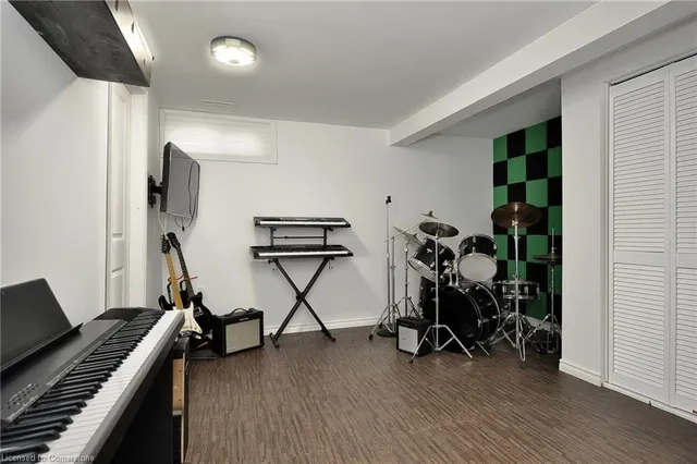 Additional property image - 3 Maxwell Dr