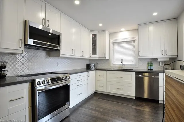 Additional property image - 3 Maxwell Dr