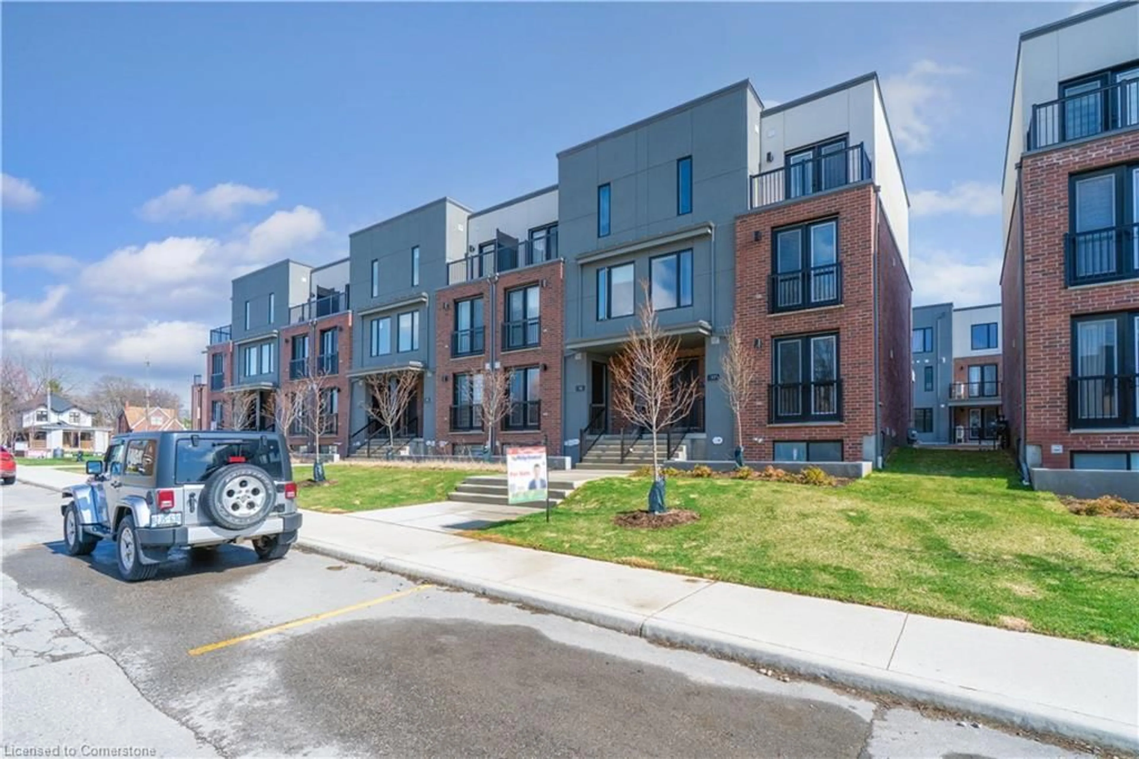 Unknown for 99 Roger St #12, Waterloo Ontario N2J 0G1