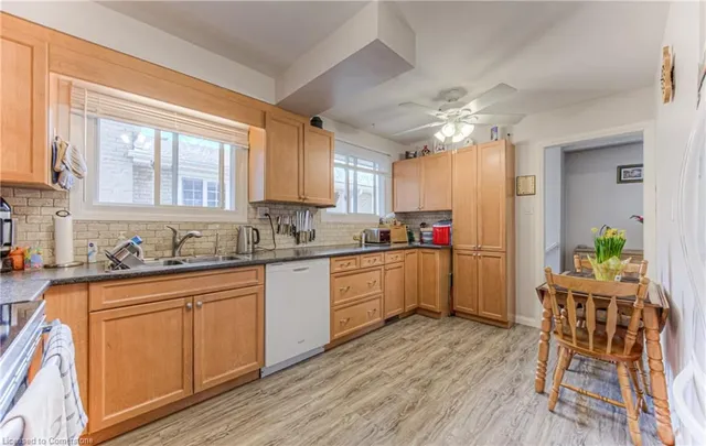 Additional property image - 390 Westwood Dr