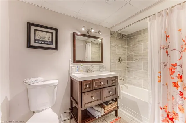 Additional property image - 390 Westwood Dr