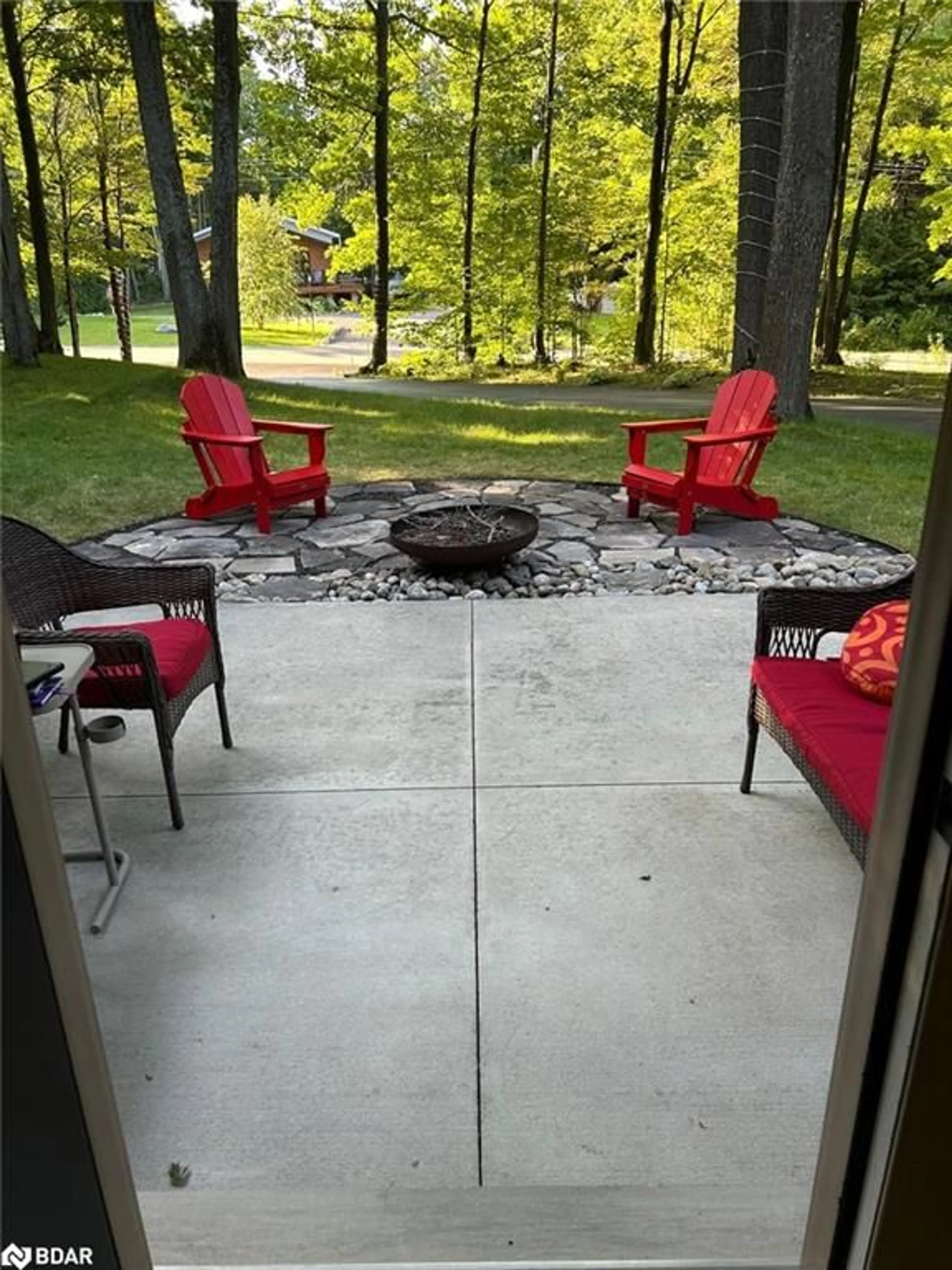 Patio, street for 48 Tall Pines Dr, Tiny Ontario L9M 0H4