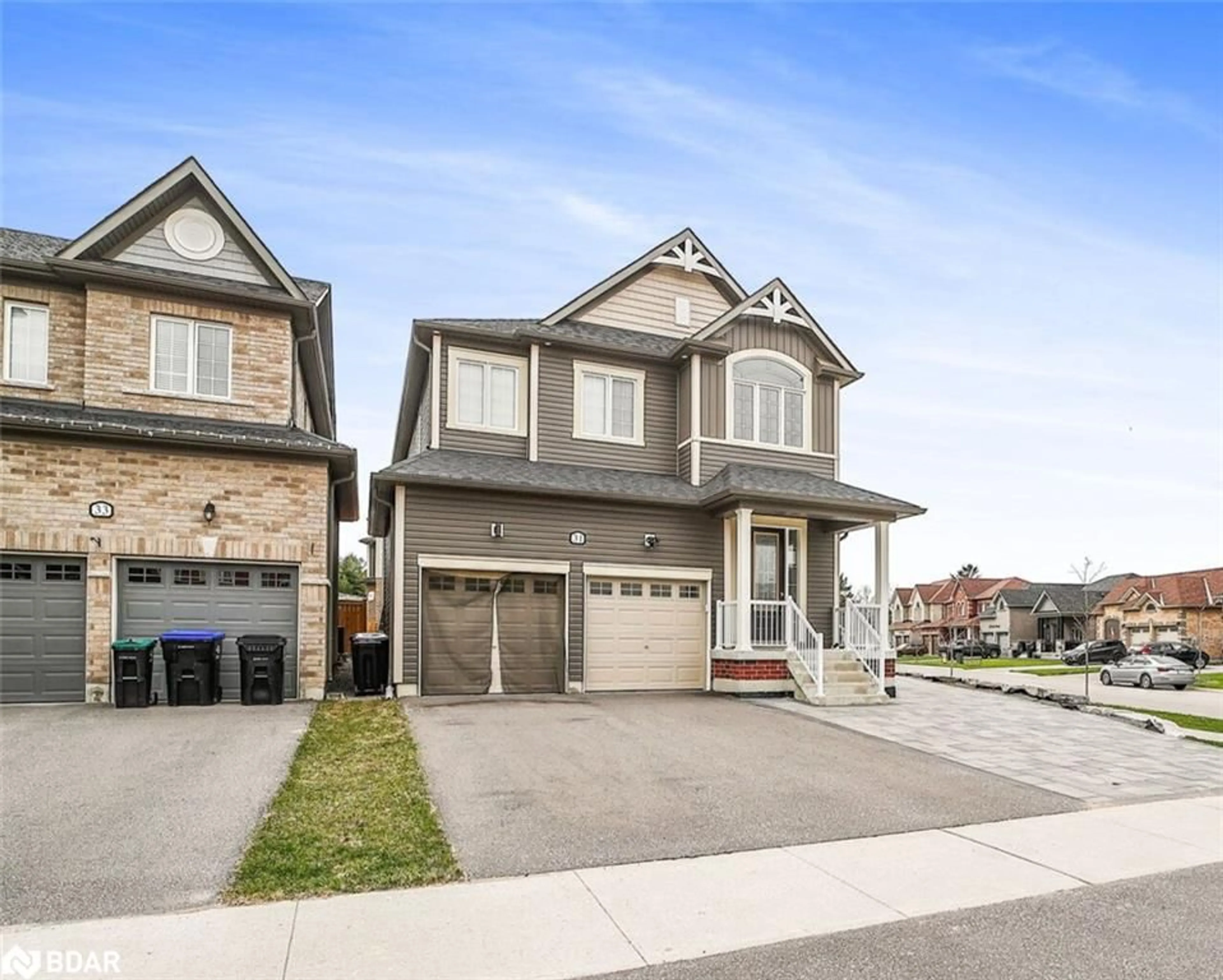 Home with brick exterior material, street for 31 Wood Cres, Angus Ontario L3W 0M5