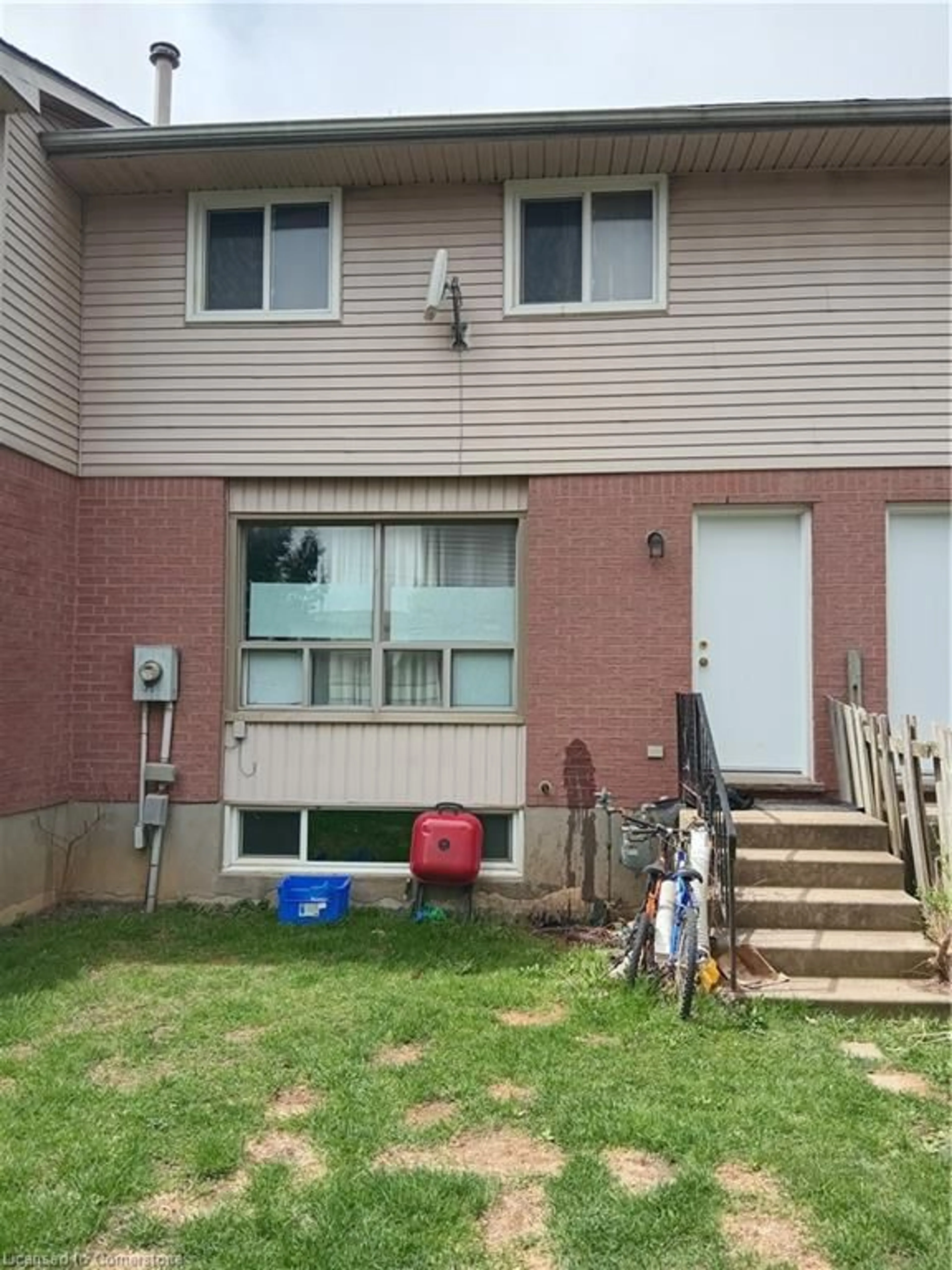 Patio, street for 595 Third Street St #51, London Ontario N5V 4A1