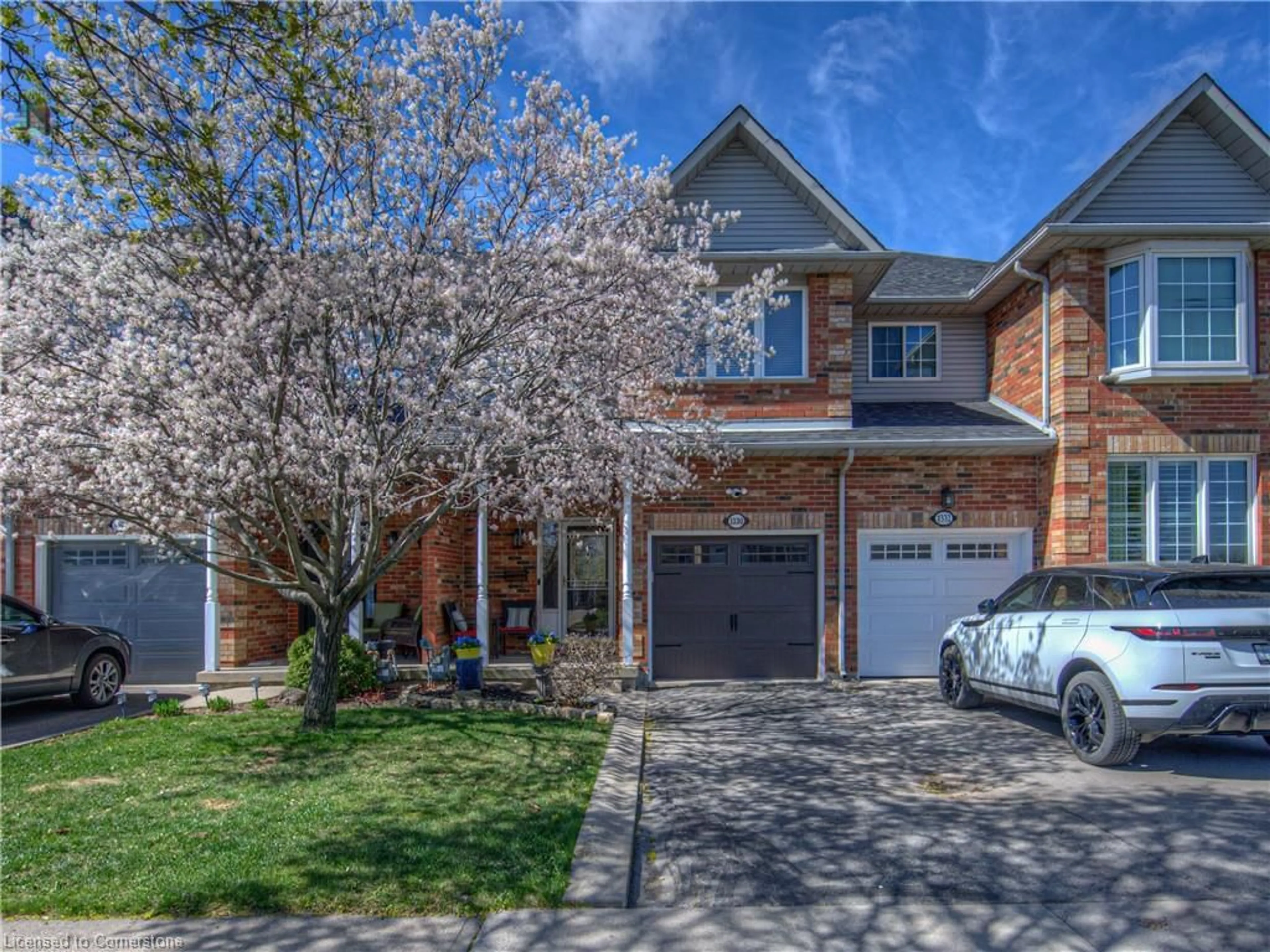 Home with brick exterior material, street for 1330 Blanshard Dr, Burlington Ontario L7M 4S3