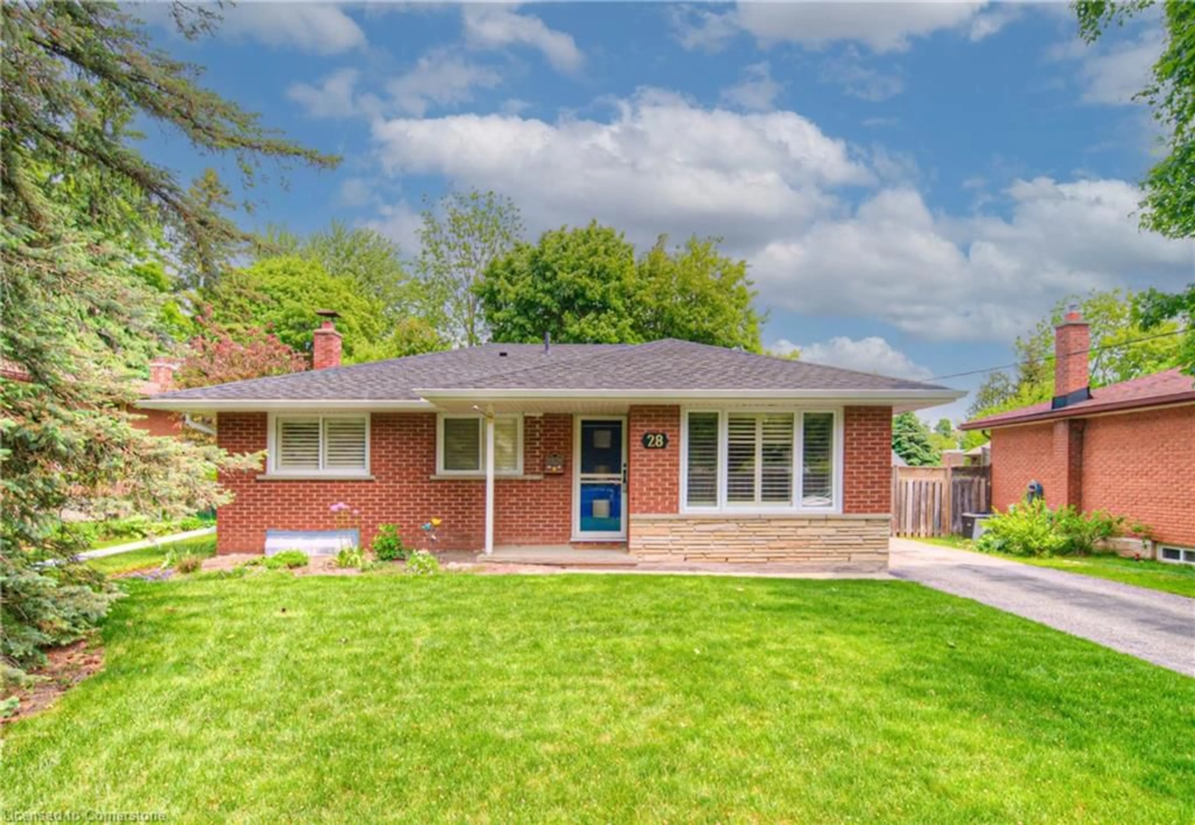 Home with brick exterior material, street for 28 Gerrard Ave, Cambridge Ontario N3C 2S1