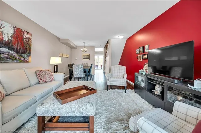 Additional property image - 895 Maple Ave Unit 304