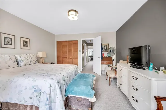 Additional property image - 895 Maple Ave Unit 304