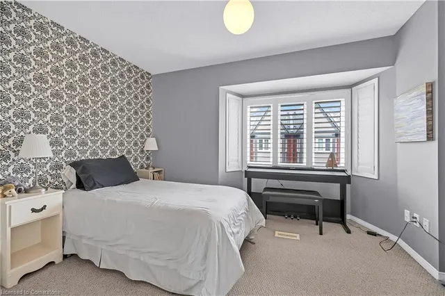Additional property image - 895 Maple Ave Unit 304