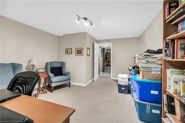 Additional property image - 895 Maple Ave Unit 304