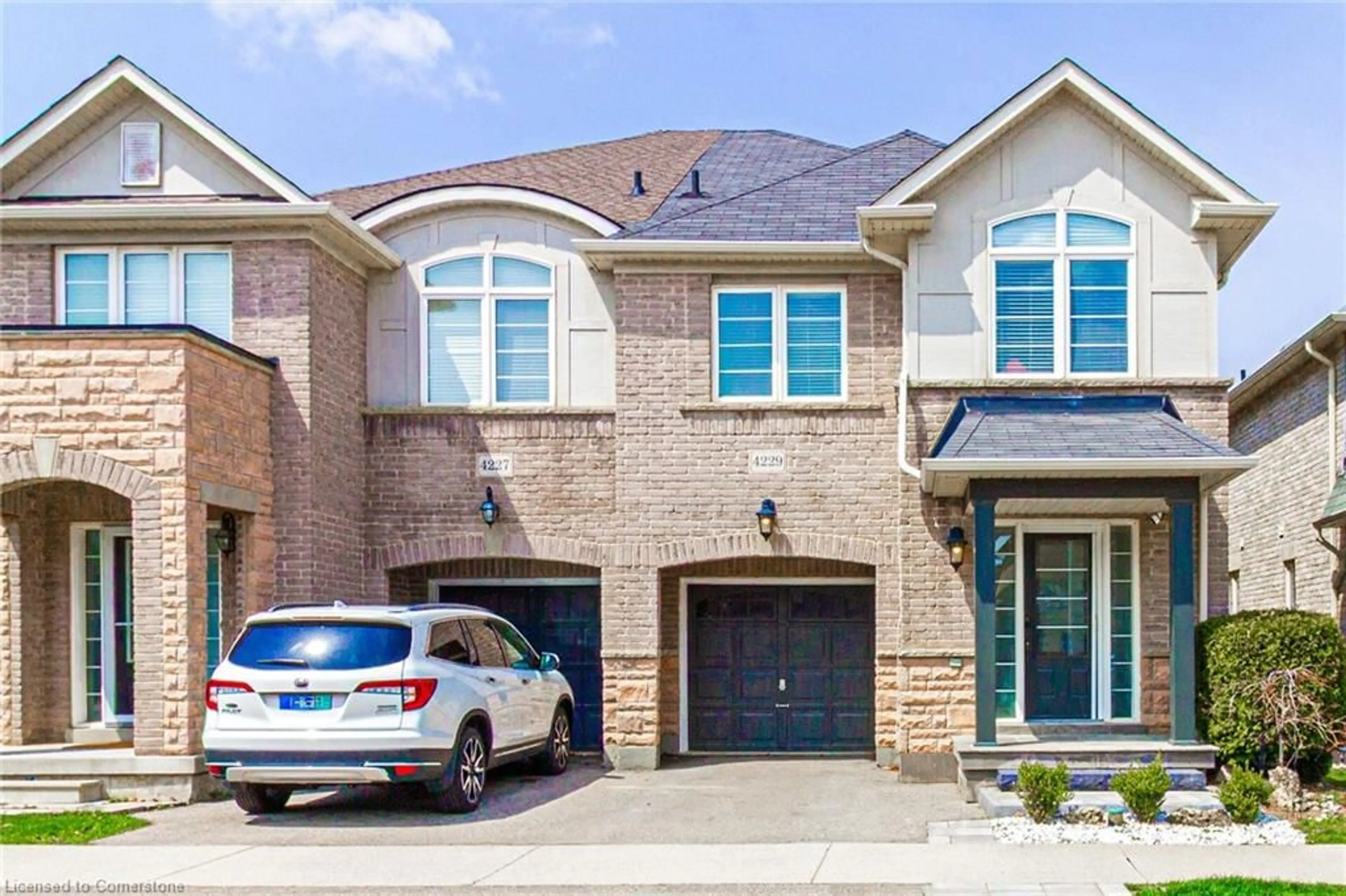Home with brick exterior material, street for 4229 Cole Cres, Burlington Ontario L7M 0M7