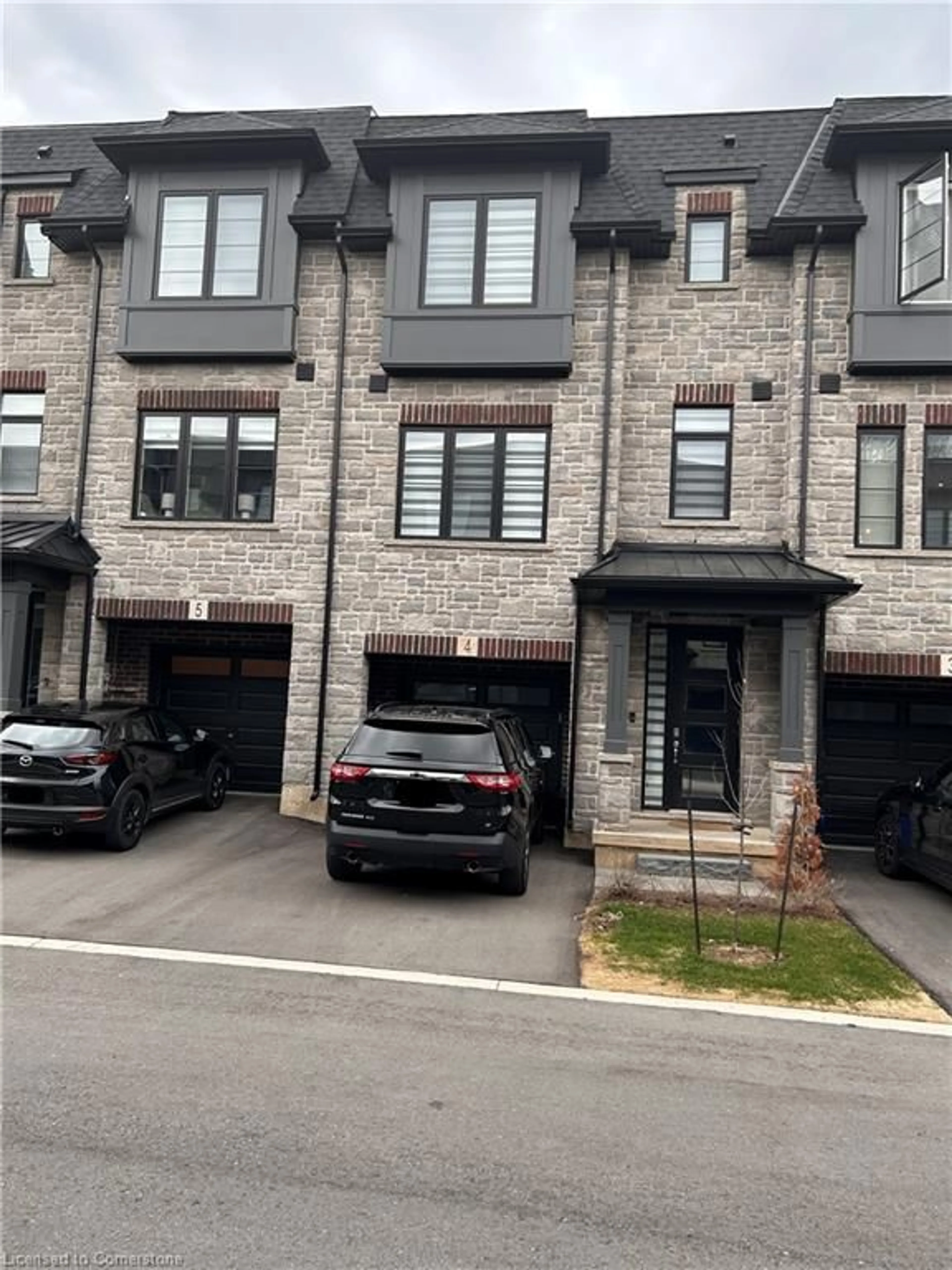 Home with brick exterior material, street for 187 Wilson St, Ancaster Ontario L9G 1N4
