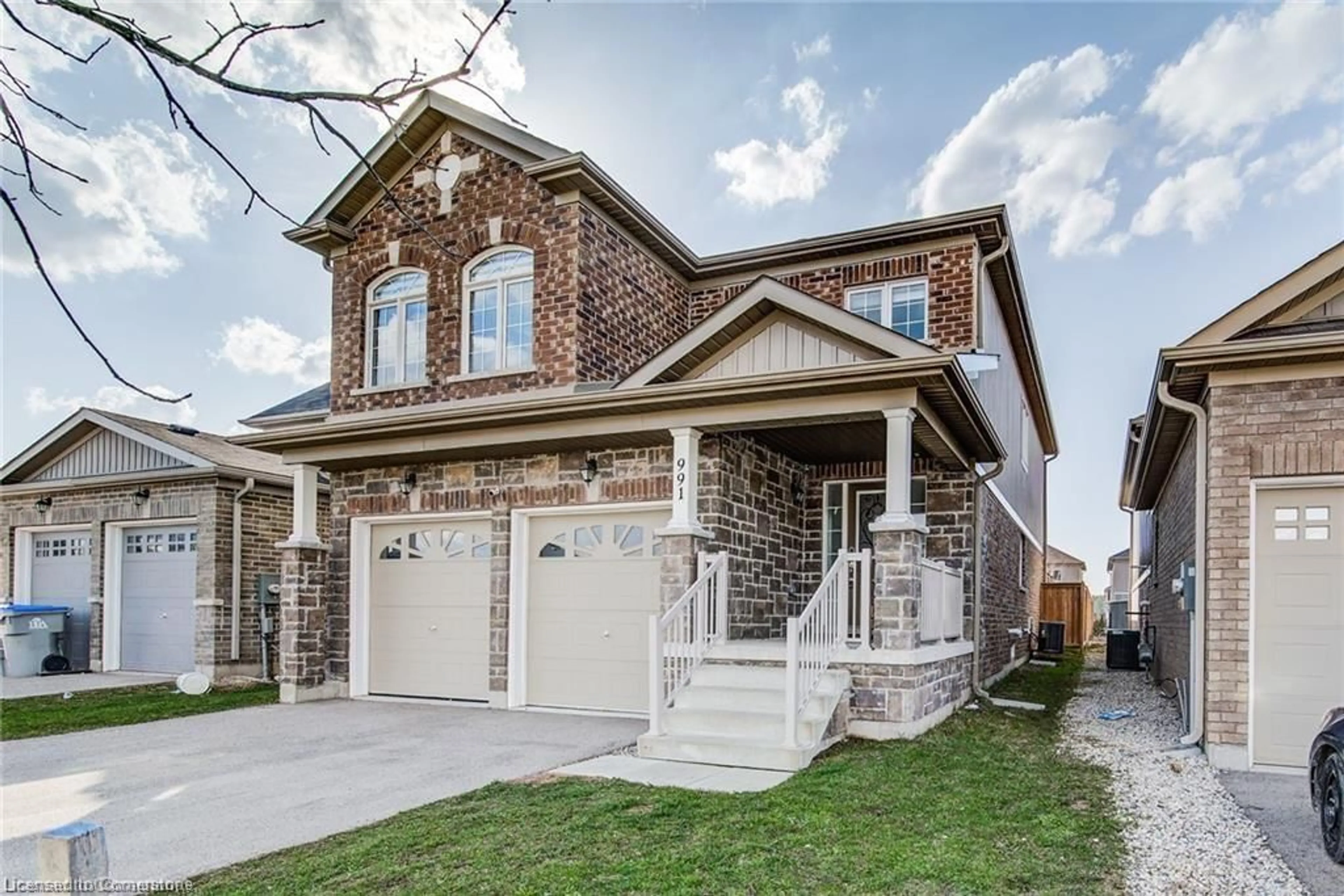 Home with brick exterior material, street for 991 Hannah Ave, Listowel Ontario N4W 0H6