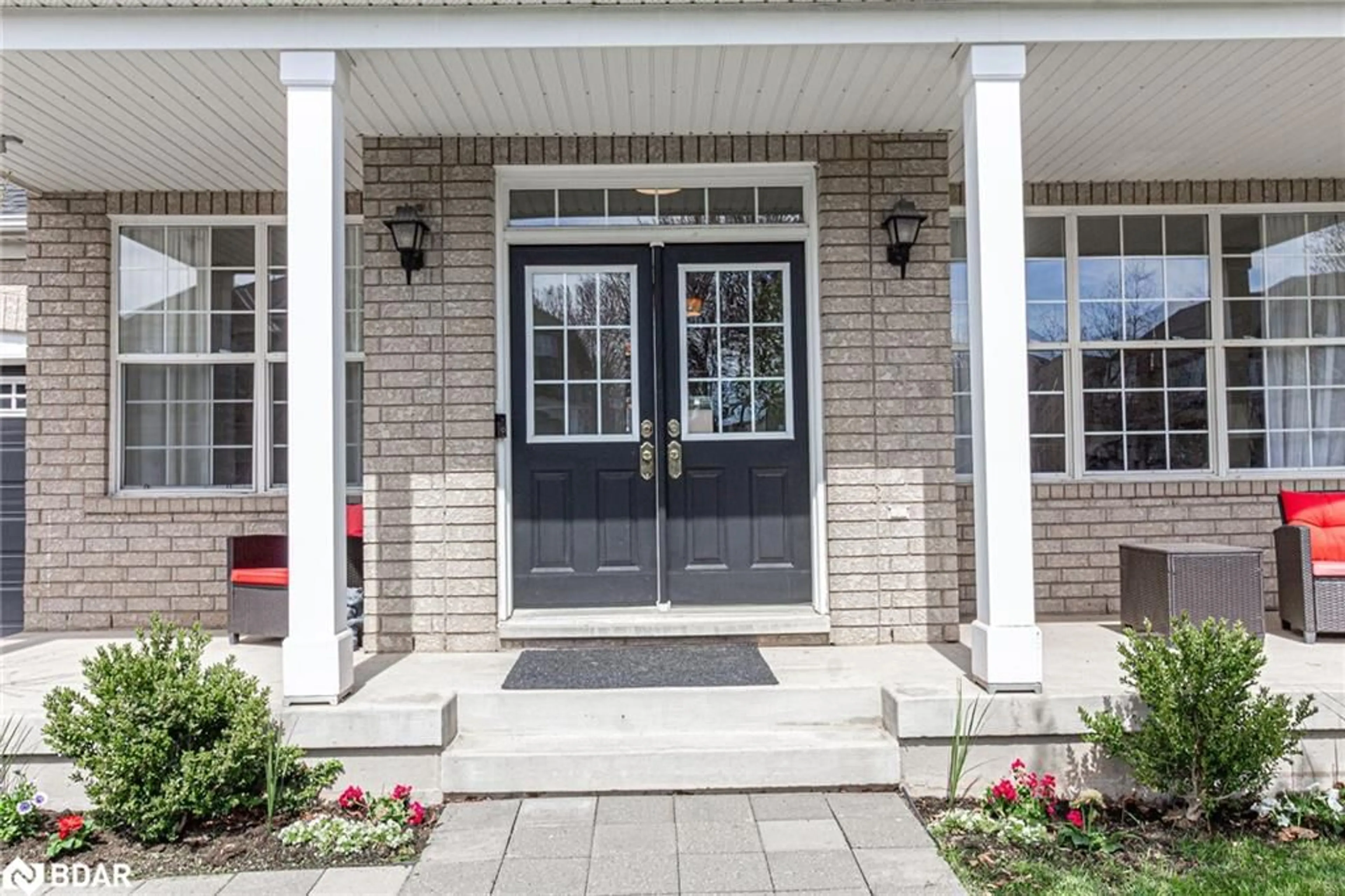 Indoor entryway for 2355 Gooseberry Way, Oakville Ontario L6M 4T8
