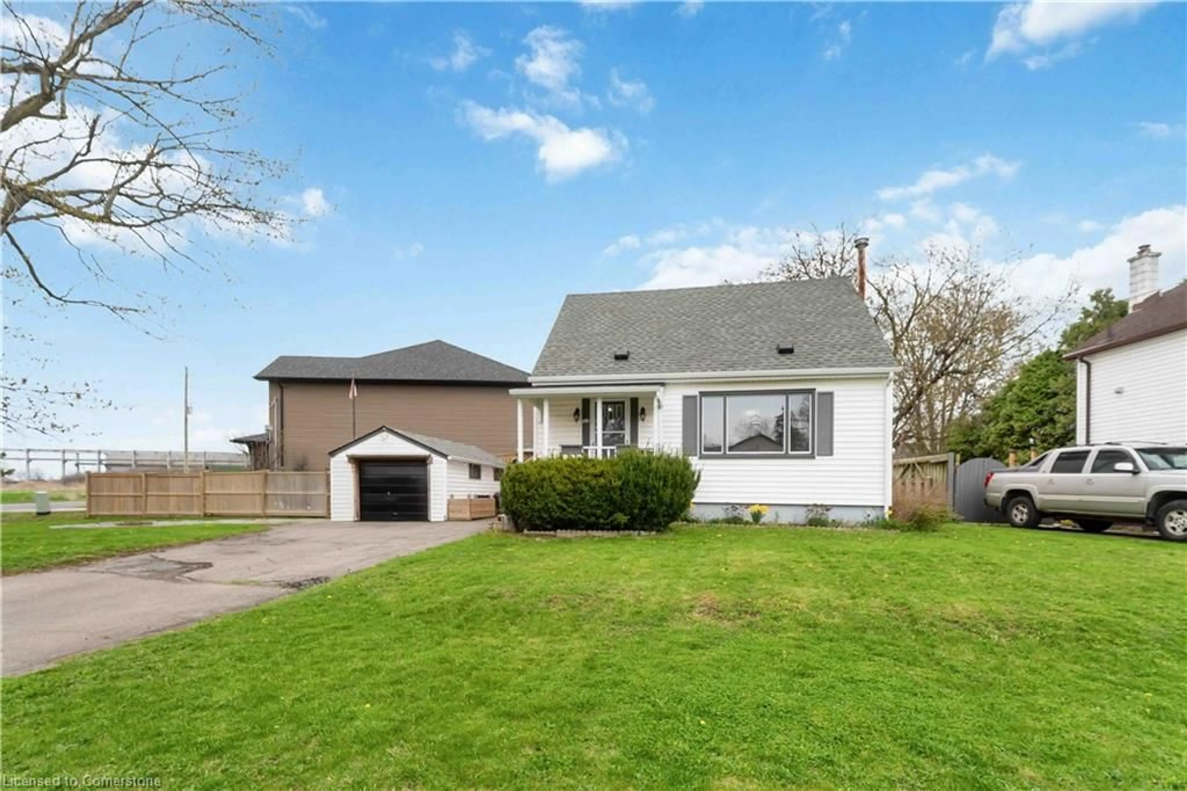 Unknown for 306 Cooper Rd, Welland Ontario L3B 2A7