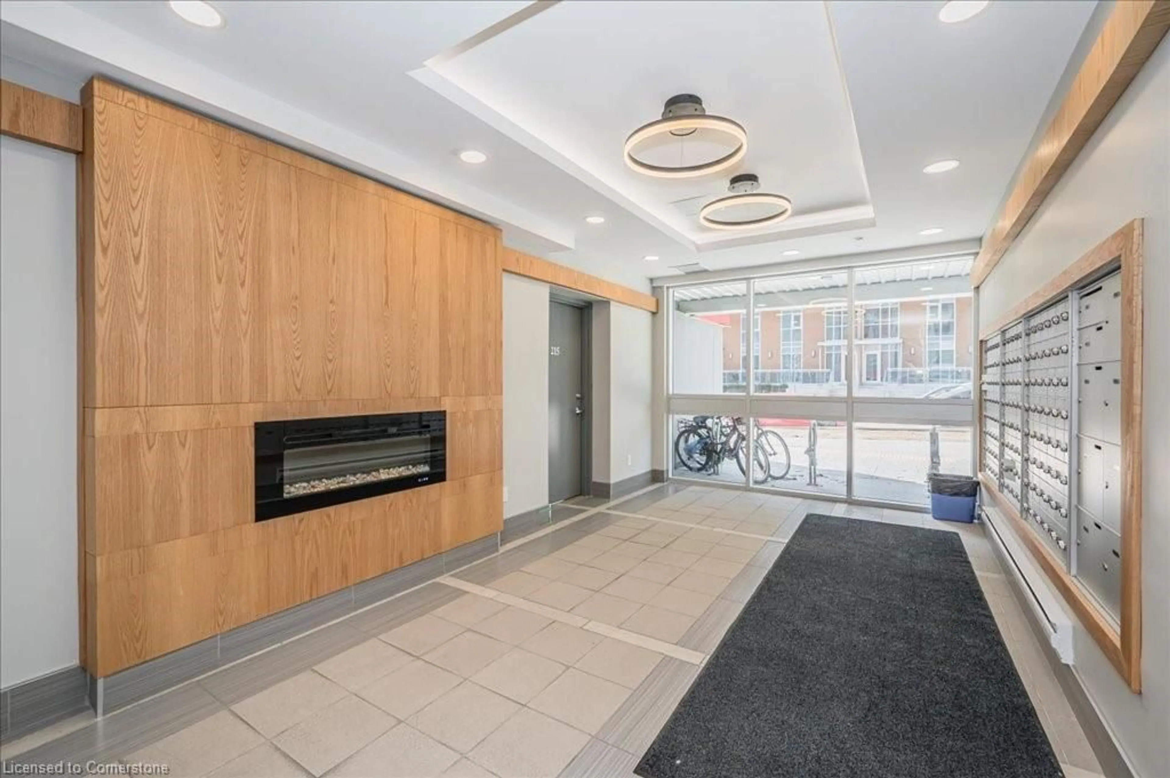 Lobby for 258B Sunview St #2103, Waterloo Ontario N2L 0H7