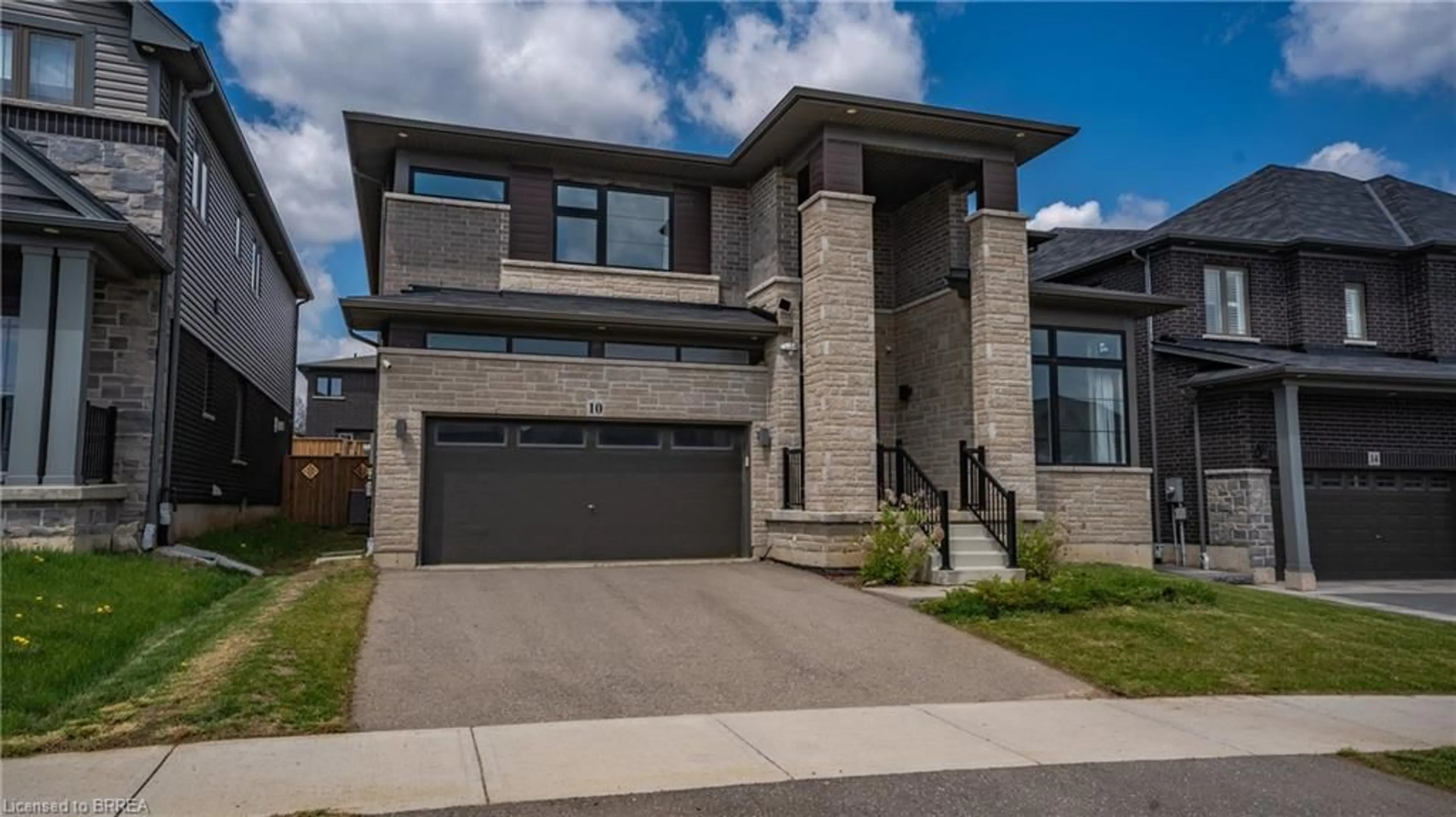 Home with brick exterior material, street for 10 Mcgovern Lane, Paris Ontario N3L 0K3