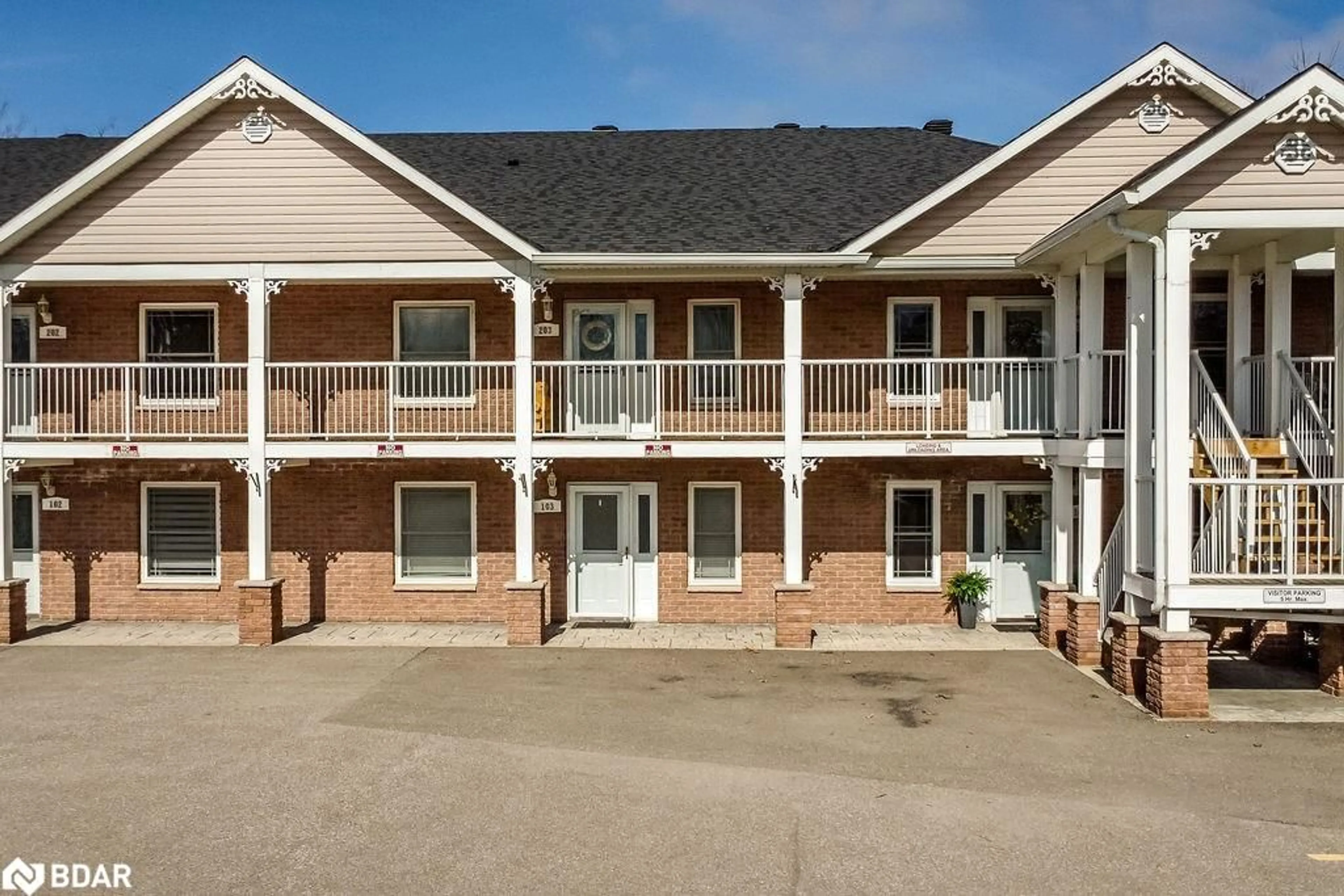 Patio, building for 43 Creighton Street #104, Ramara Ontario L3V 1B1