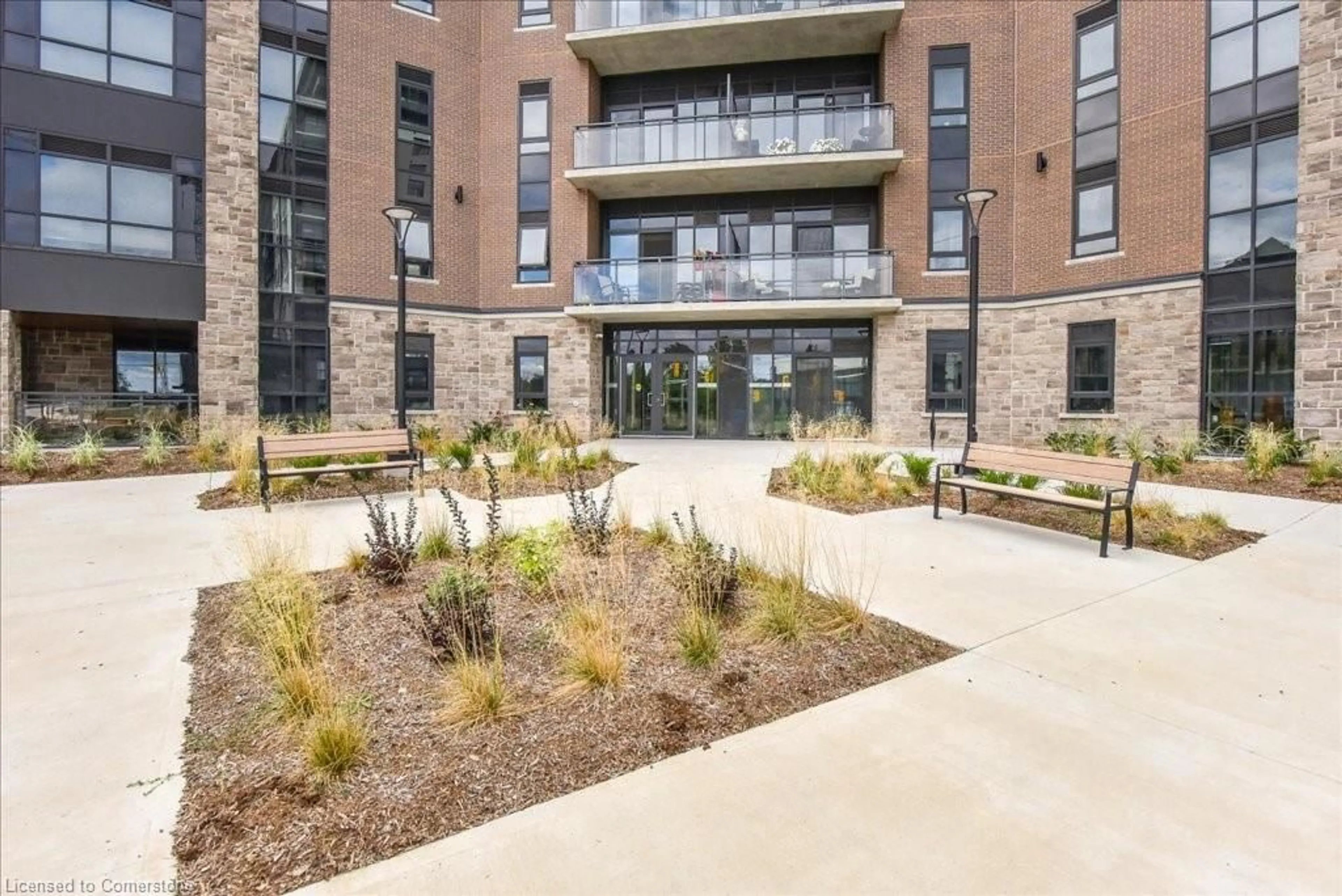 Patio, building for 332 Gosling Gdns #403, Guelph Ontario N1L 0P8