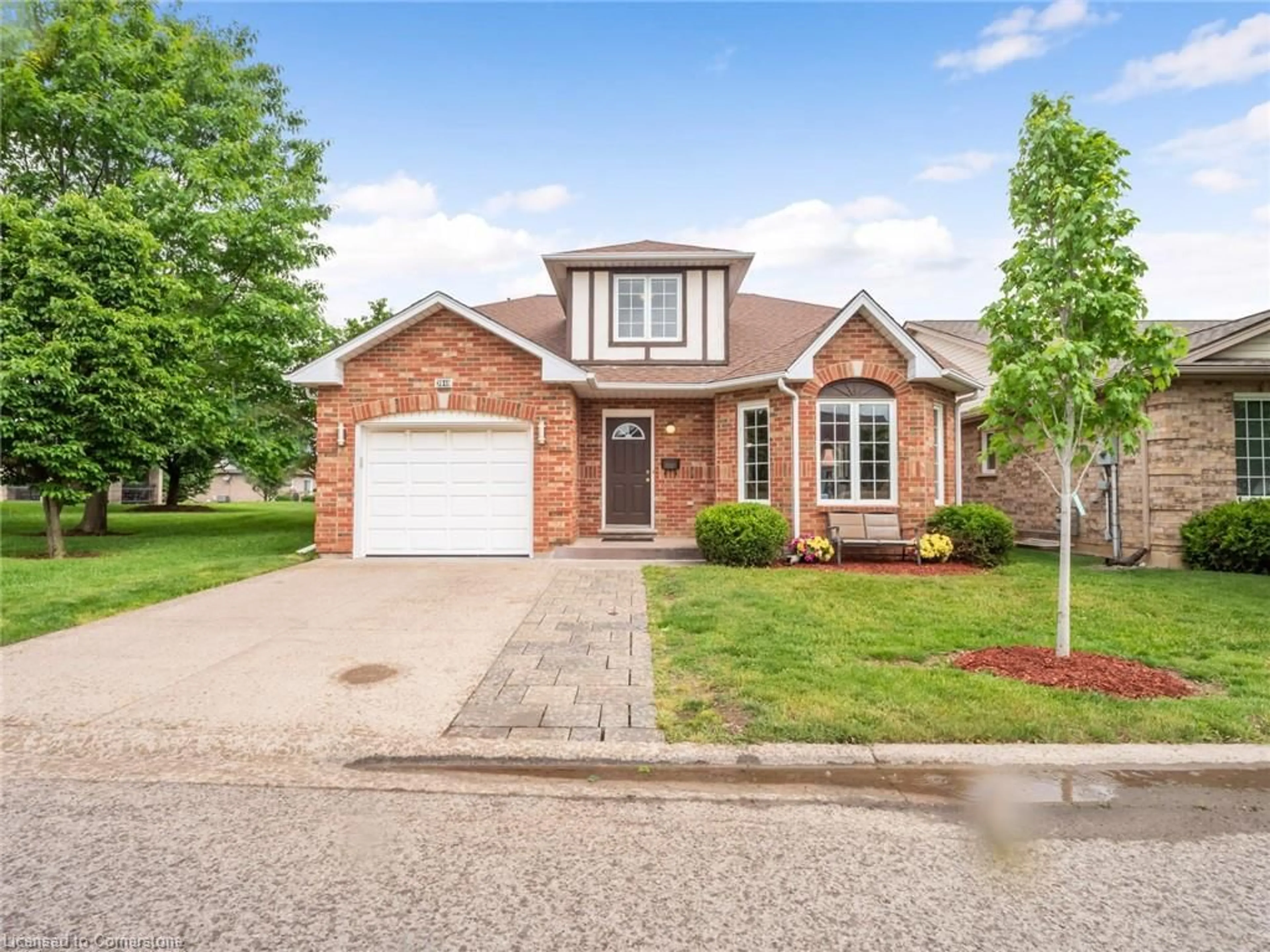 Home with brick exterior material, street for 3919 Durban Lane, Vineland Ontario L0R 2C0
