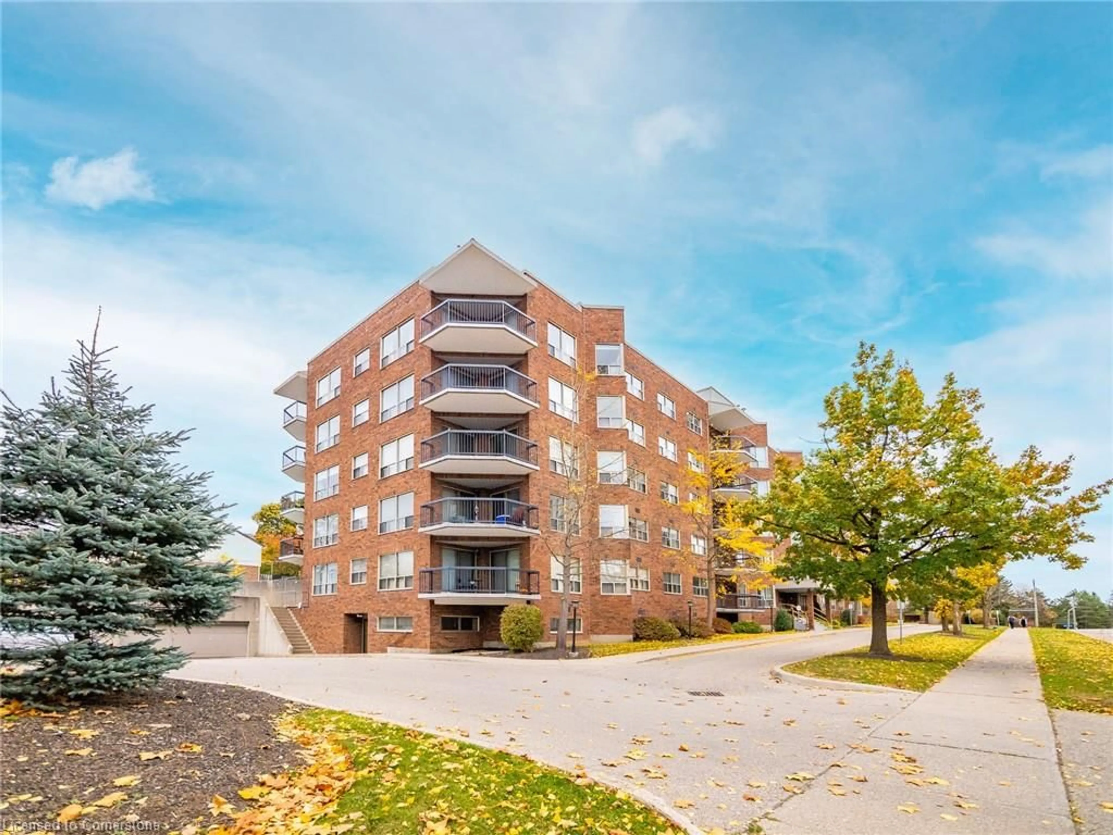 Unknown for 300 Keats Way #104, Kitchener Ontario N2L 6E6