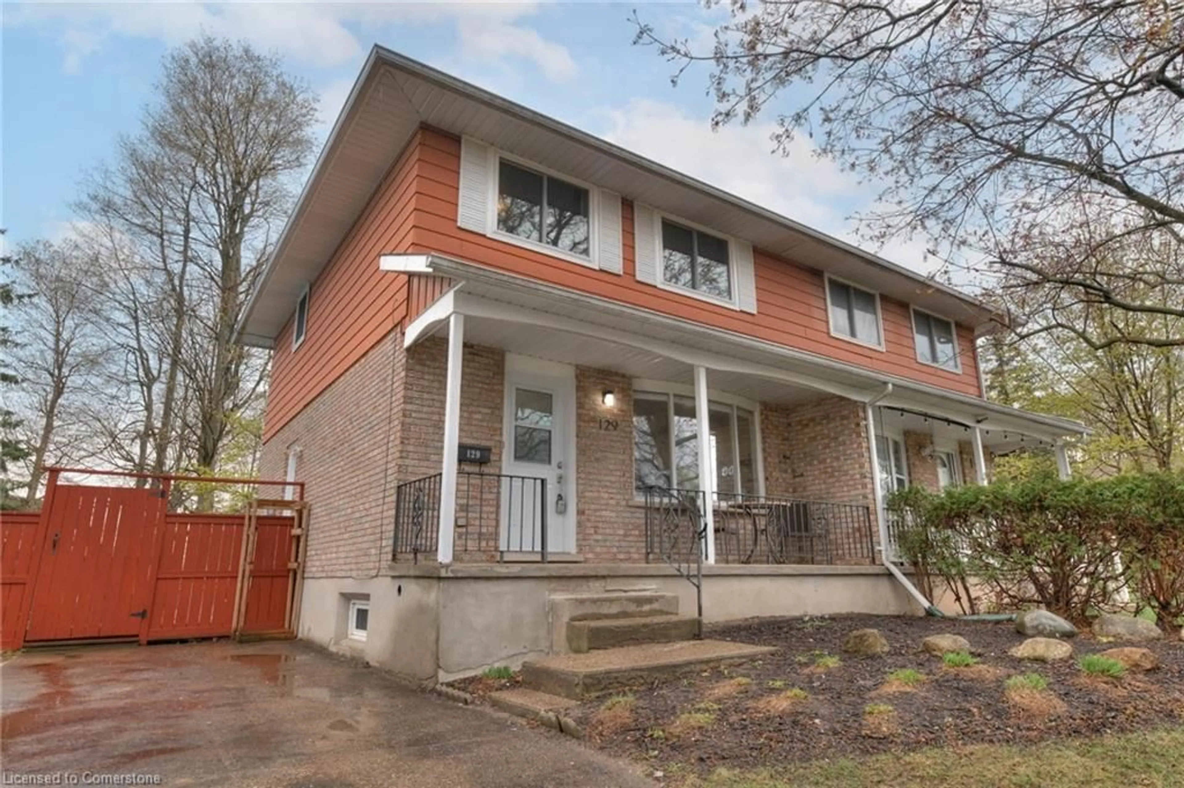 Home with brick exterior material, street for 129 Dalegrove Dr, Kitchener Ontario N2M 2G6