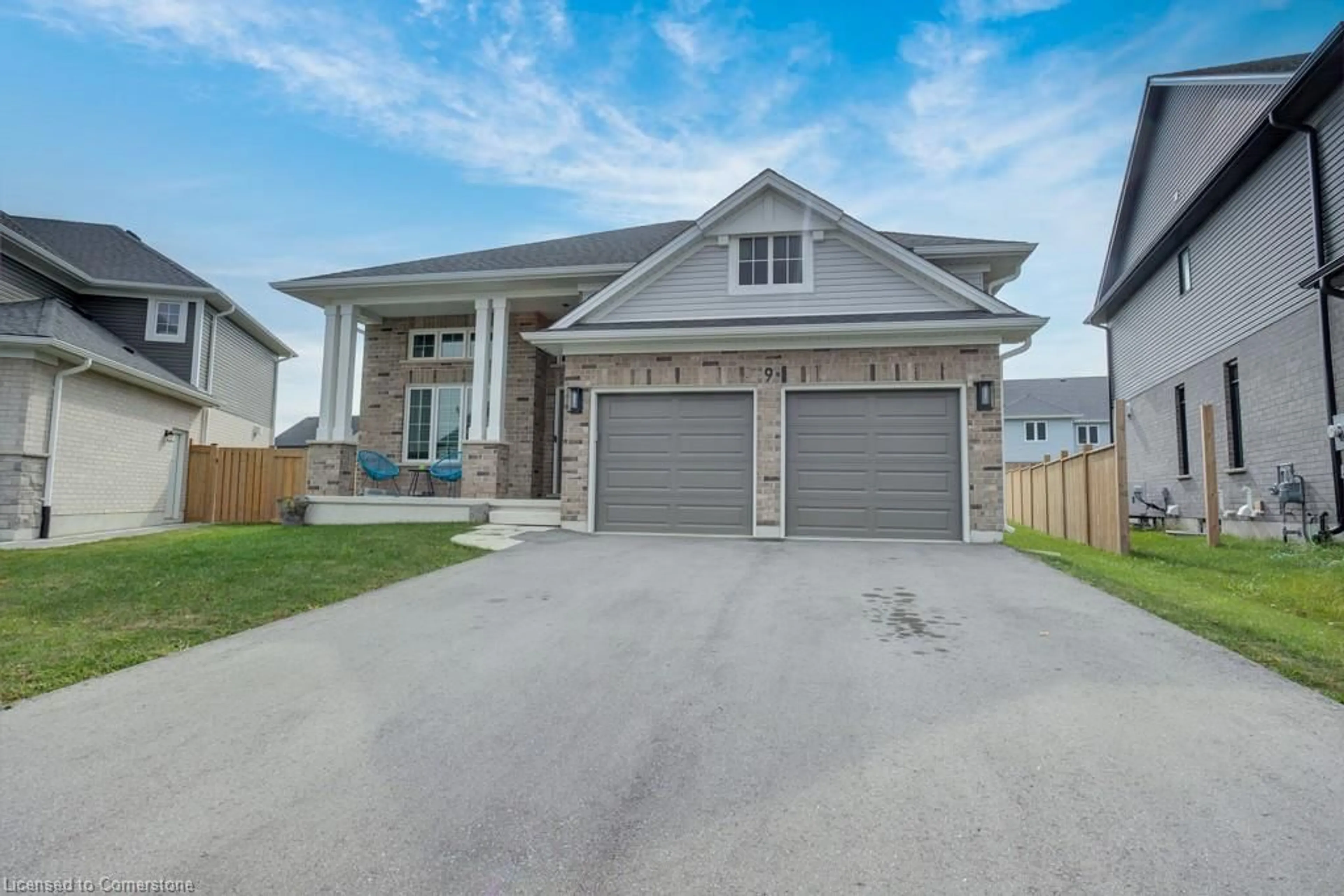 Unknown for 9 Clover Cir Cir, St. Thomas Ontario N5R 0J3