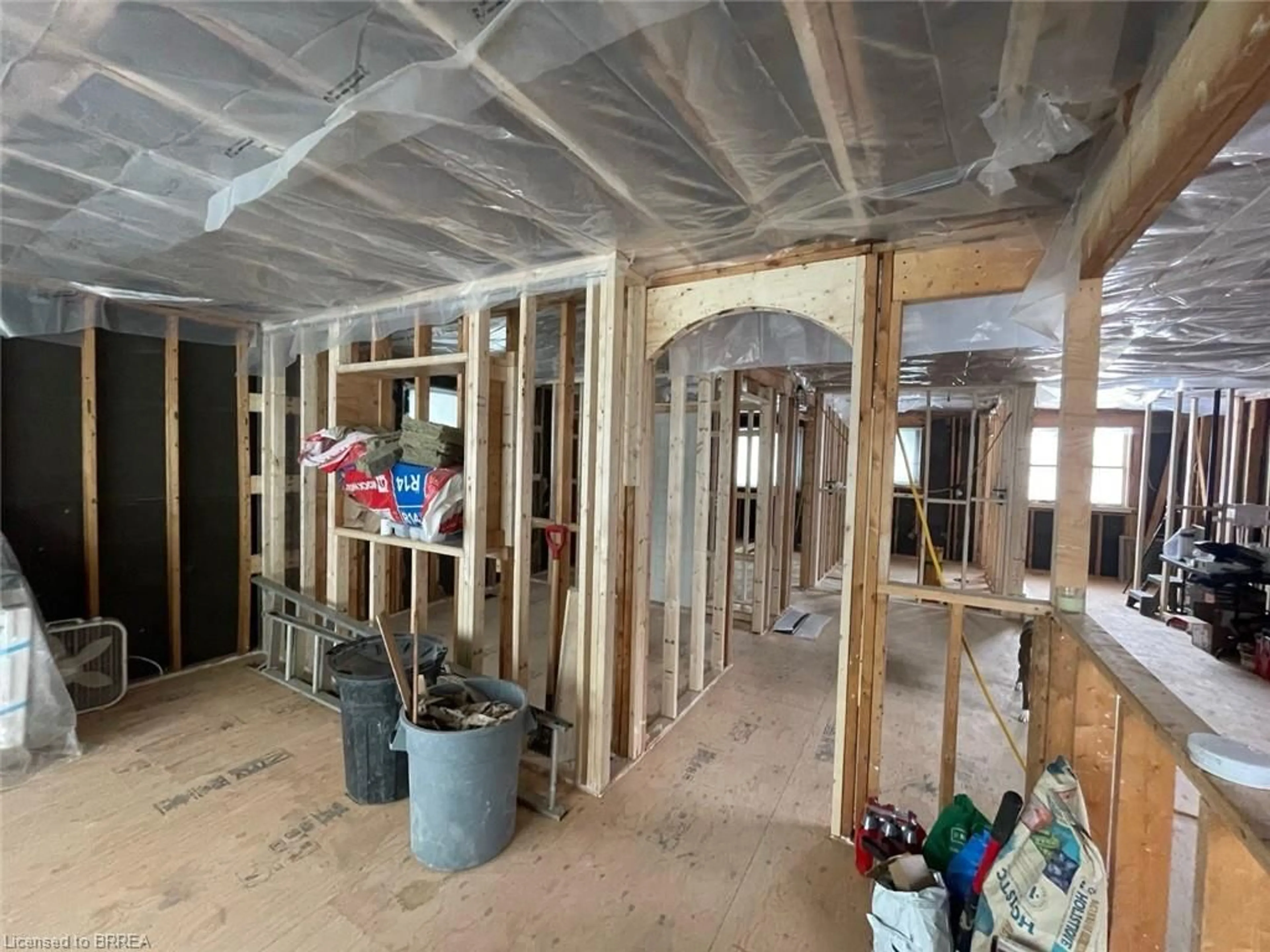A pic of a room for 94 Seventh Ave, Brantford Ontario N3S 1B8