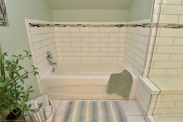 Additional property image - 4 Sun Ave